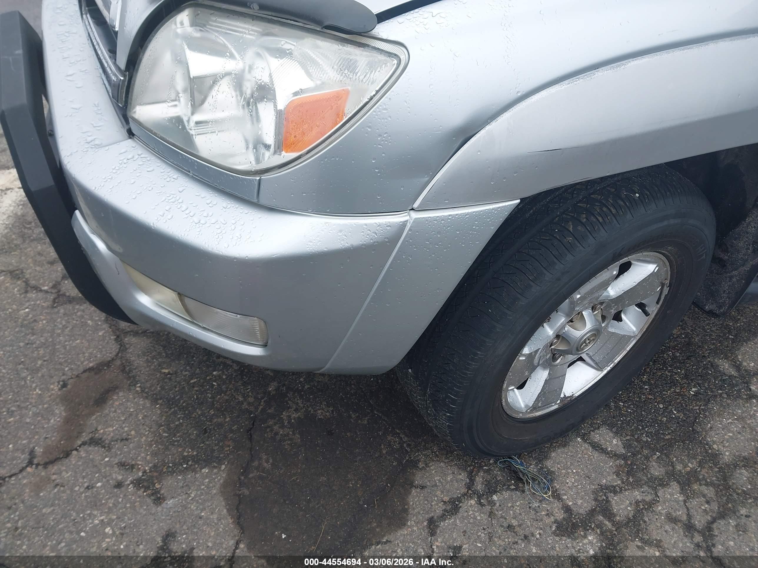 TOYOTA 4RUNNER image 6