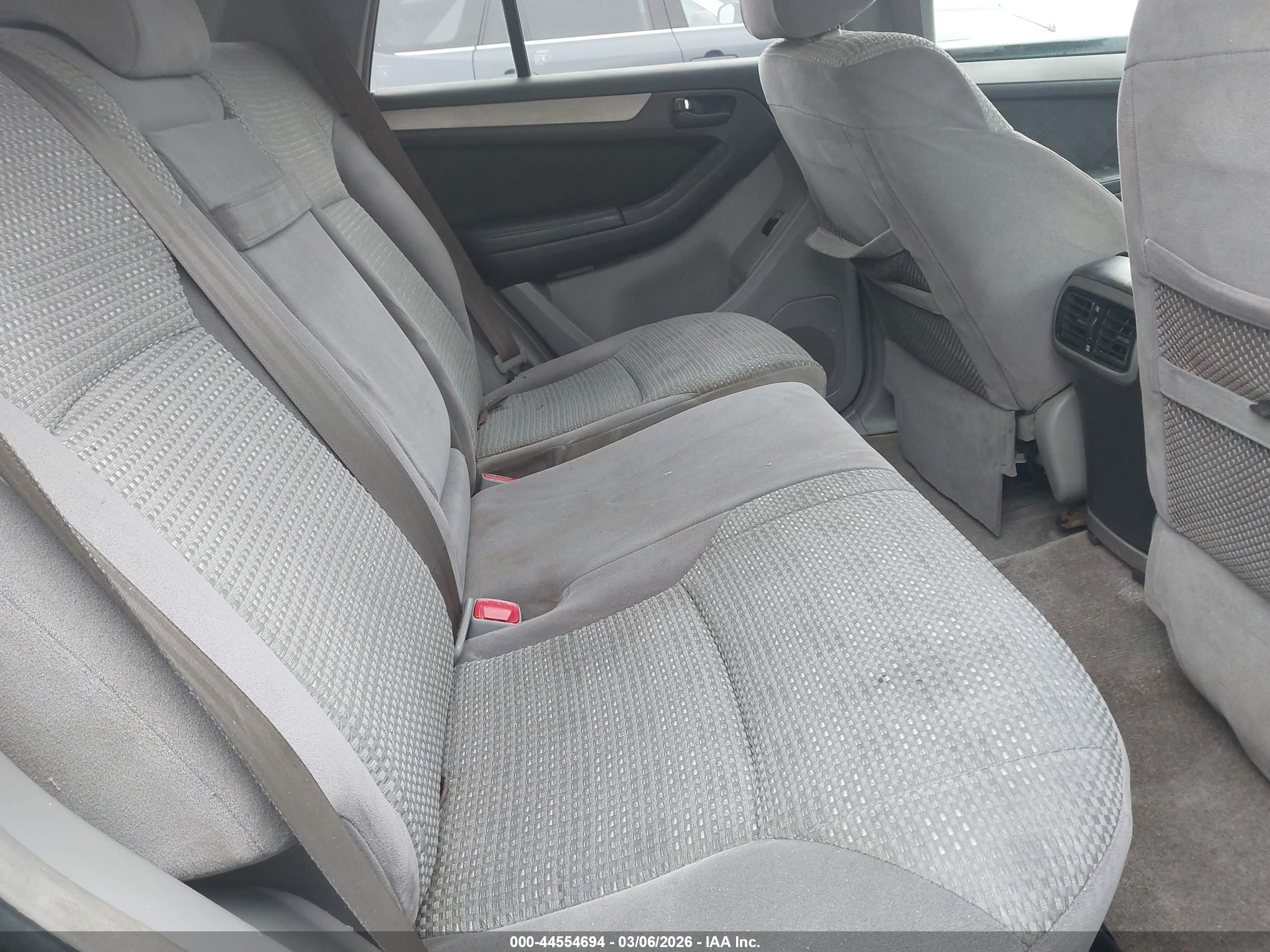 TOYOTA 4RUNNER image 8
