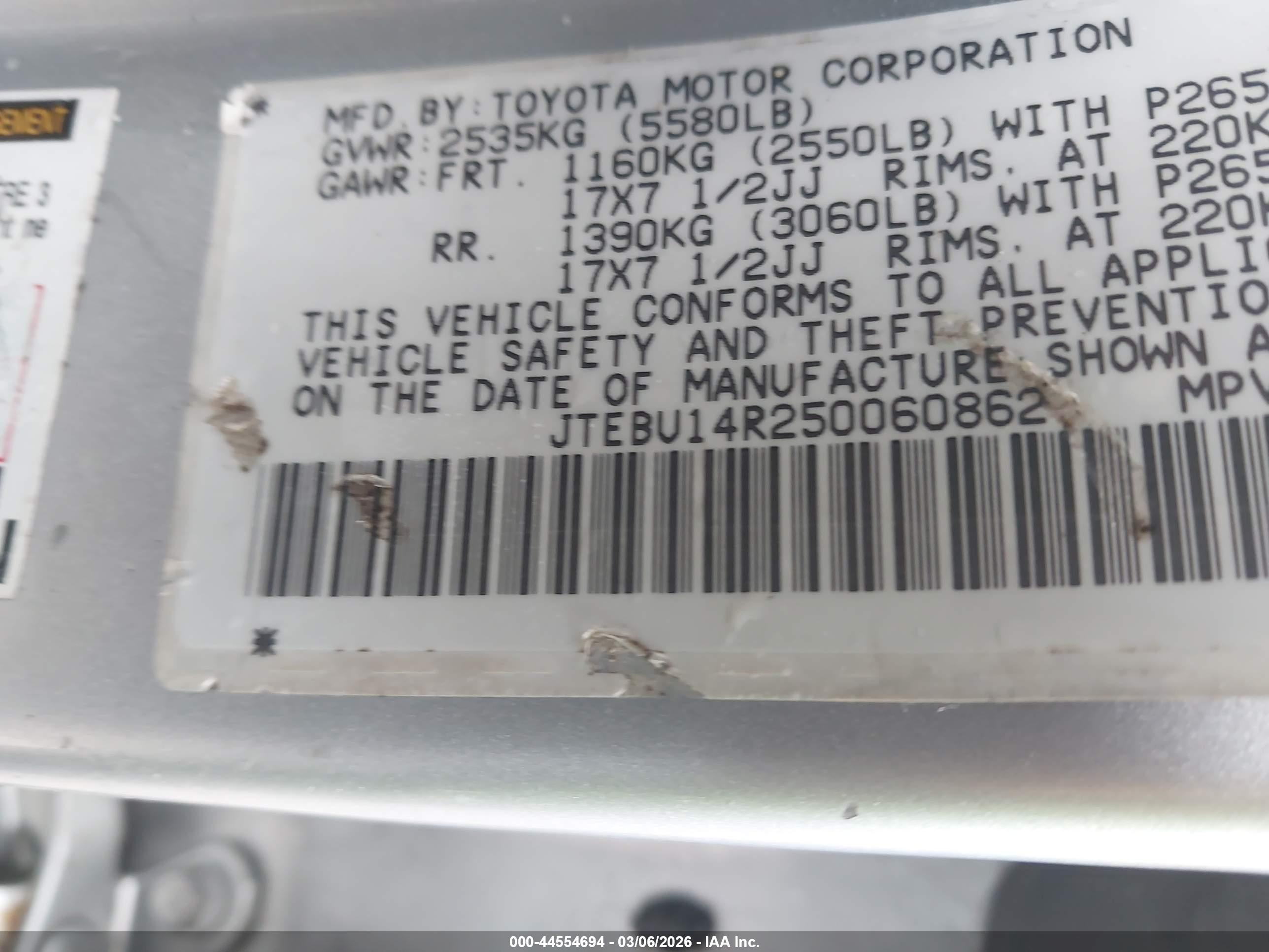TOYOTA 4RUNNER image 9