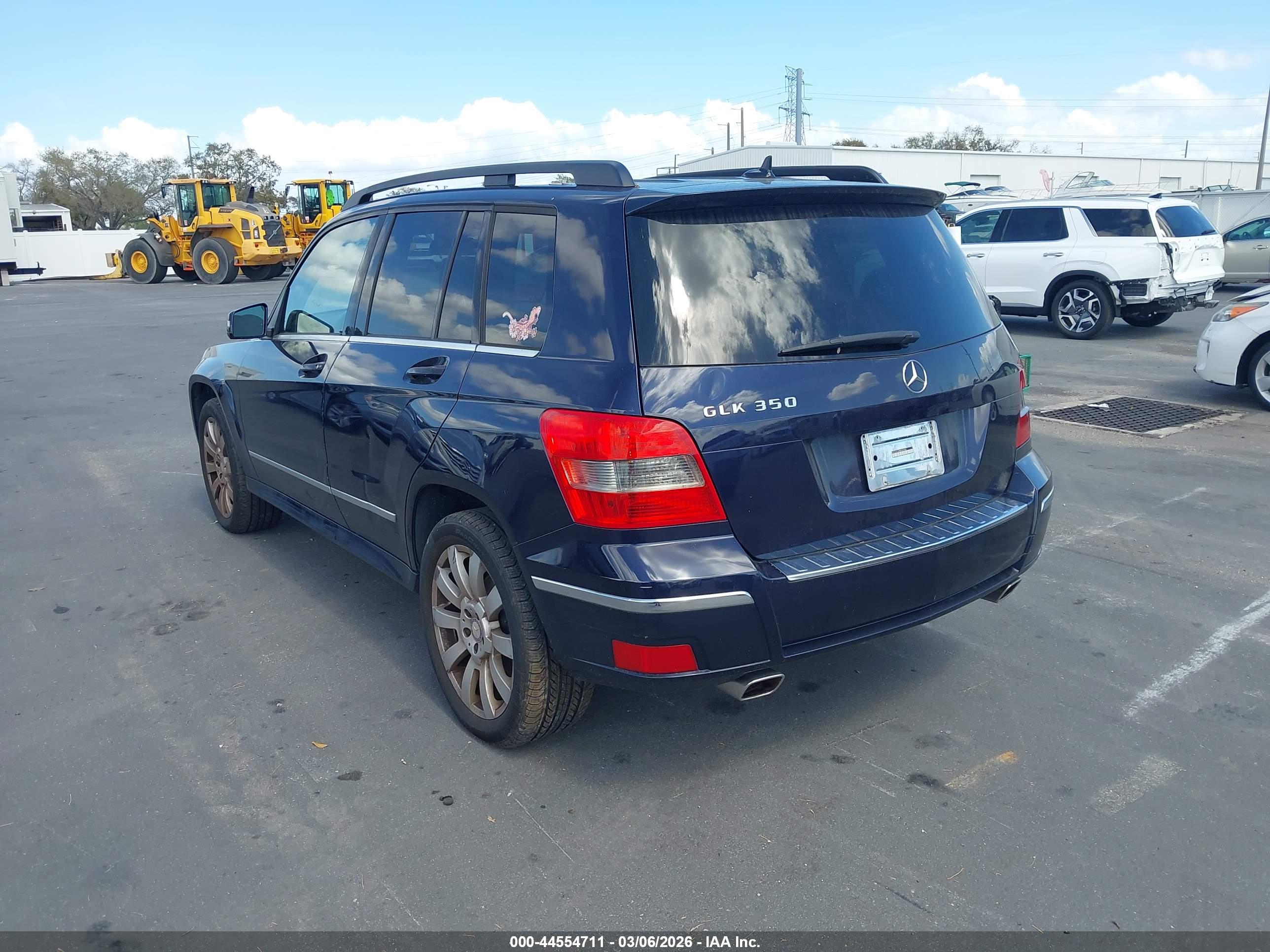 MERCEDES-BENZ GLK image 3
