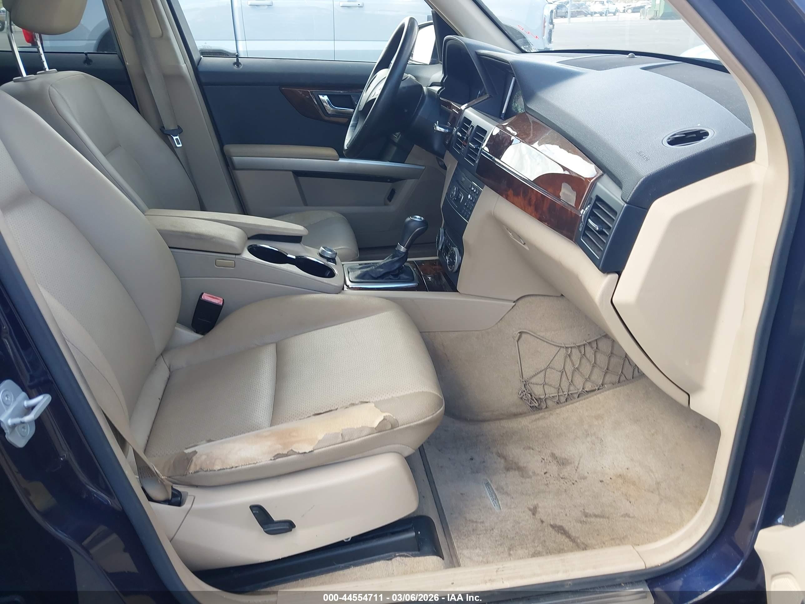 MERCEDES-BENZ GLK image 5