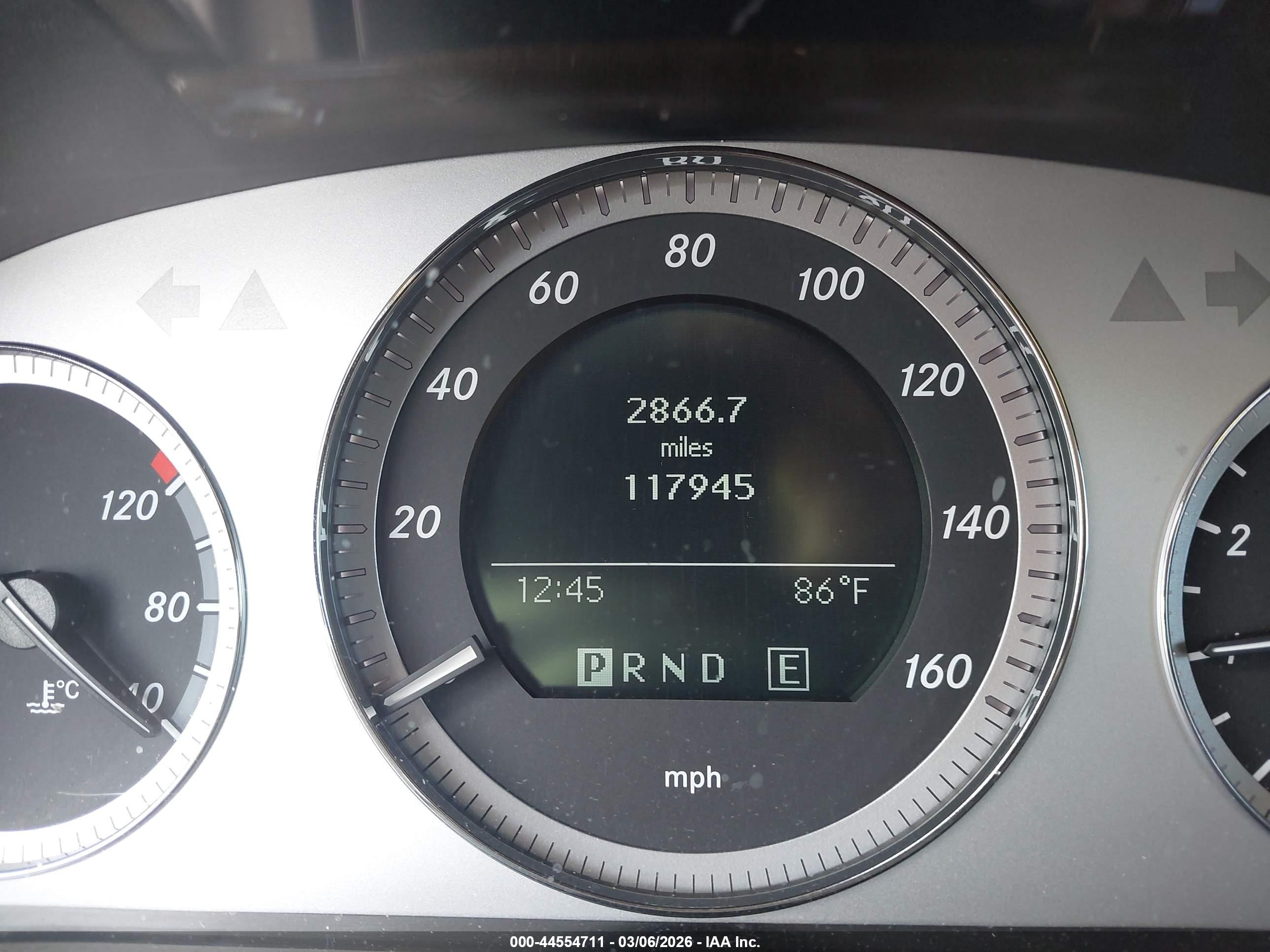 MERCEDES-BENZ GLK image 7