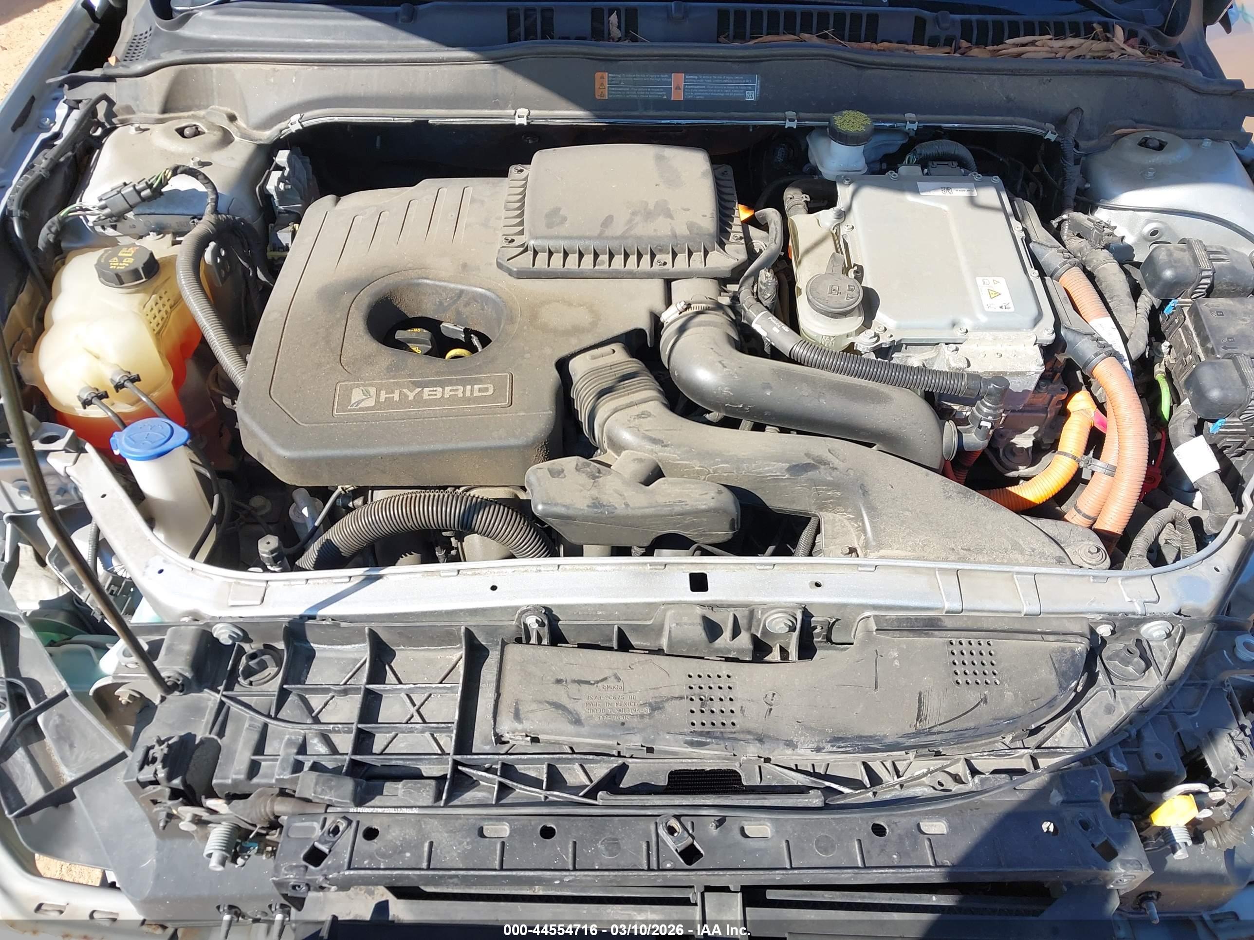 FORD FUSION image 10