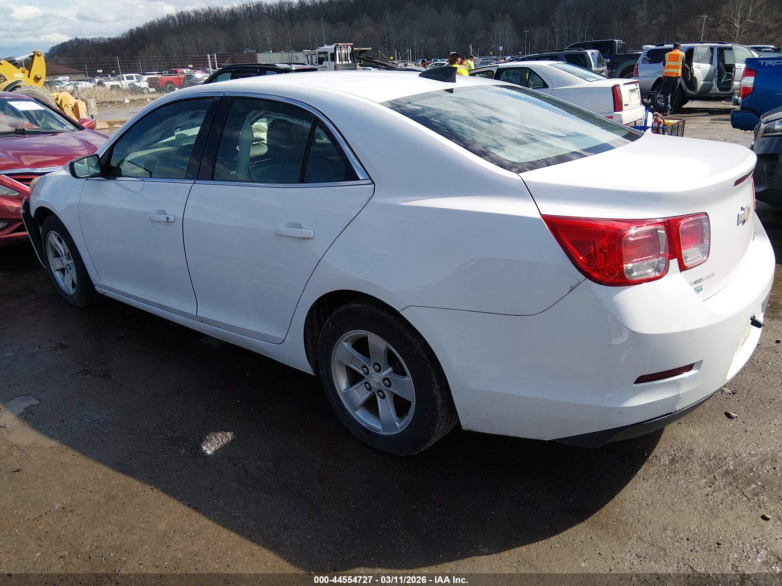 CHEVROLET MALIBU image 3
