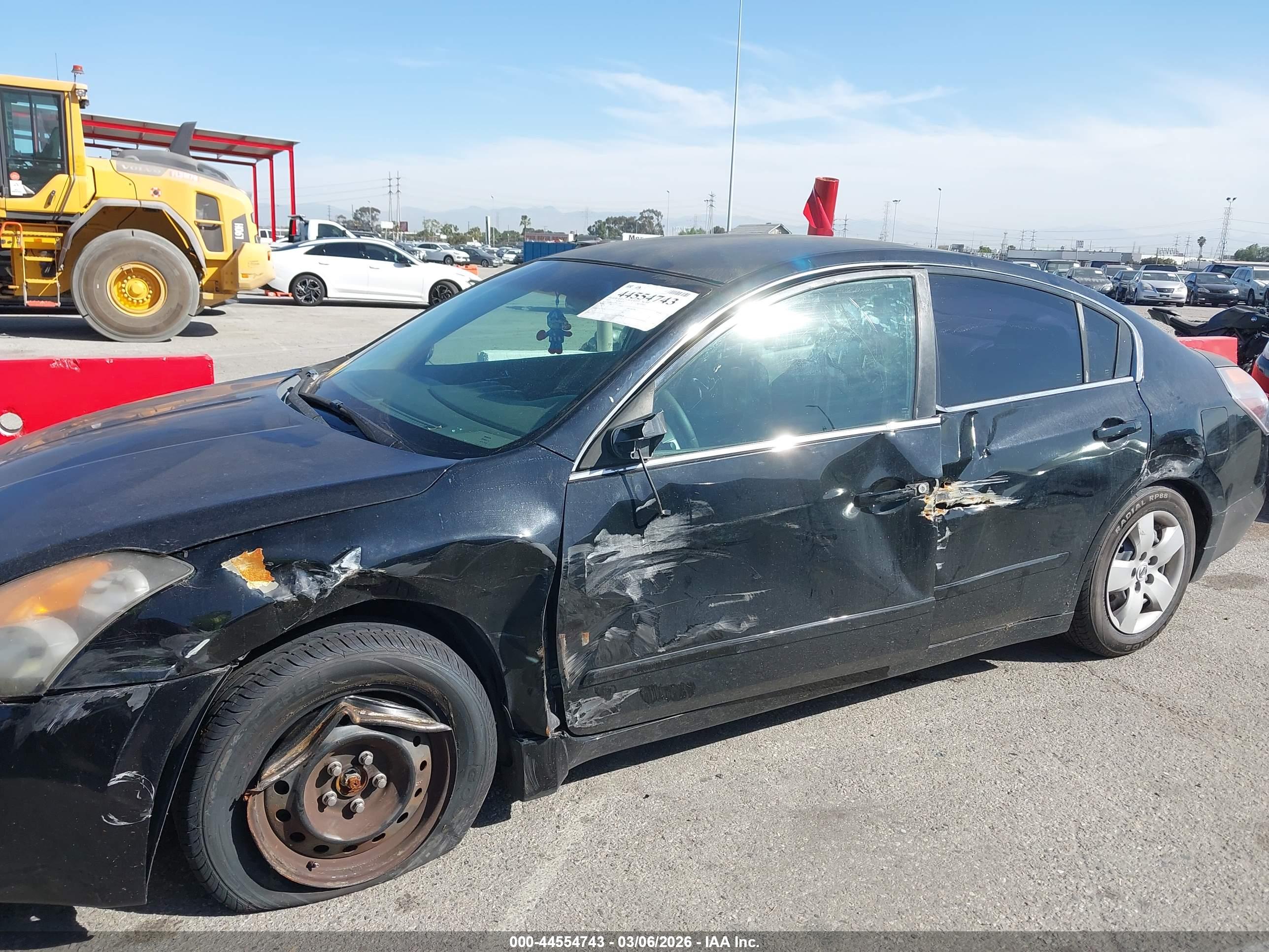 NISSAN ALTIMA image 6