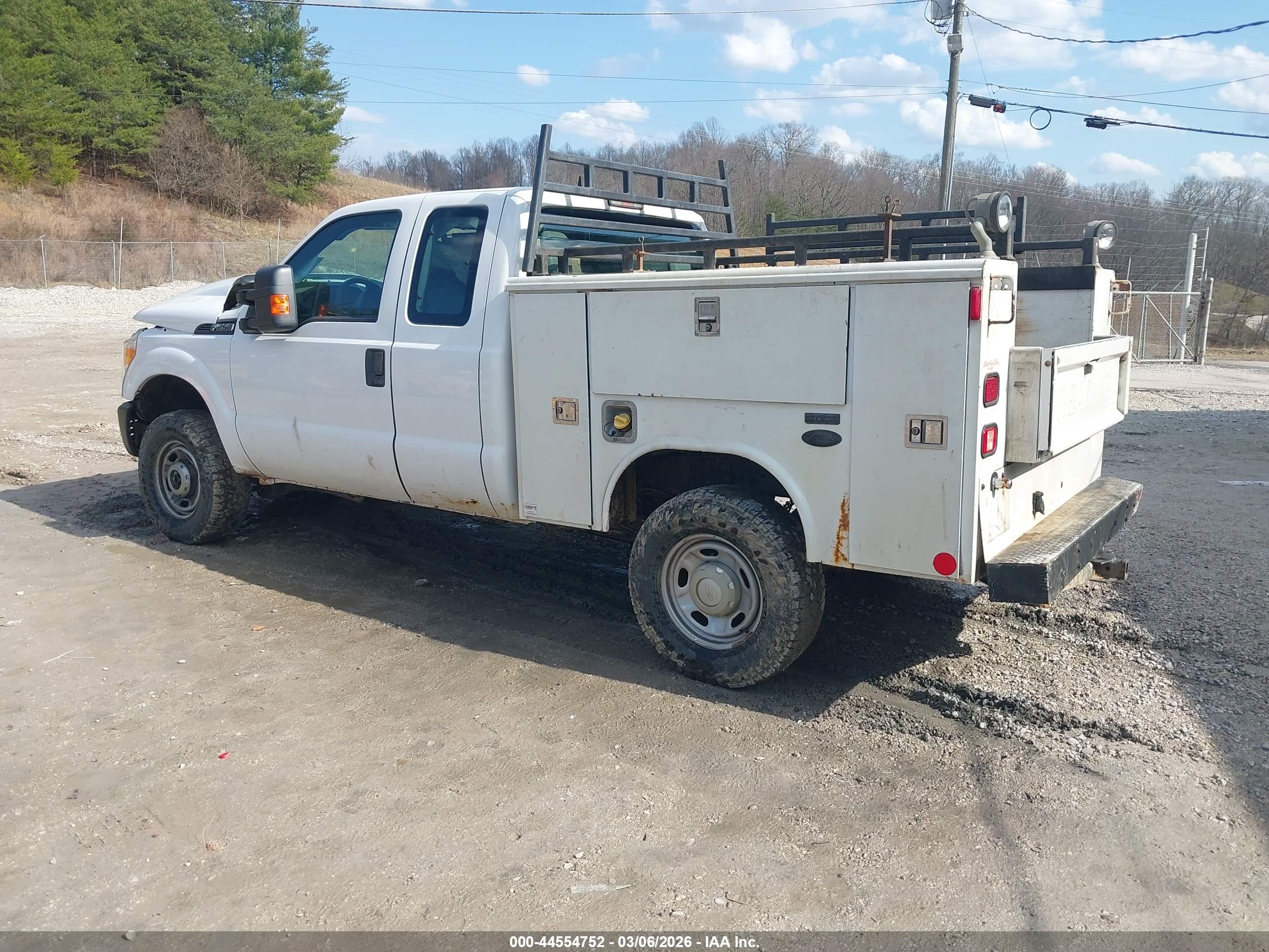 FORD F-250 image 3