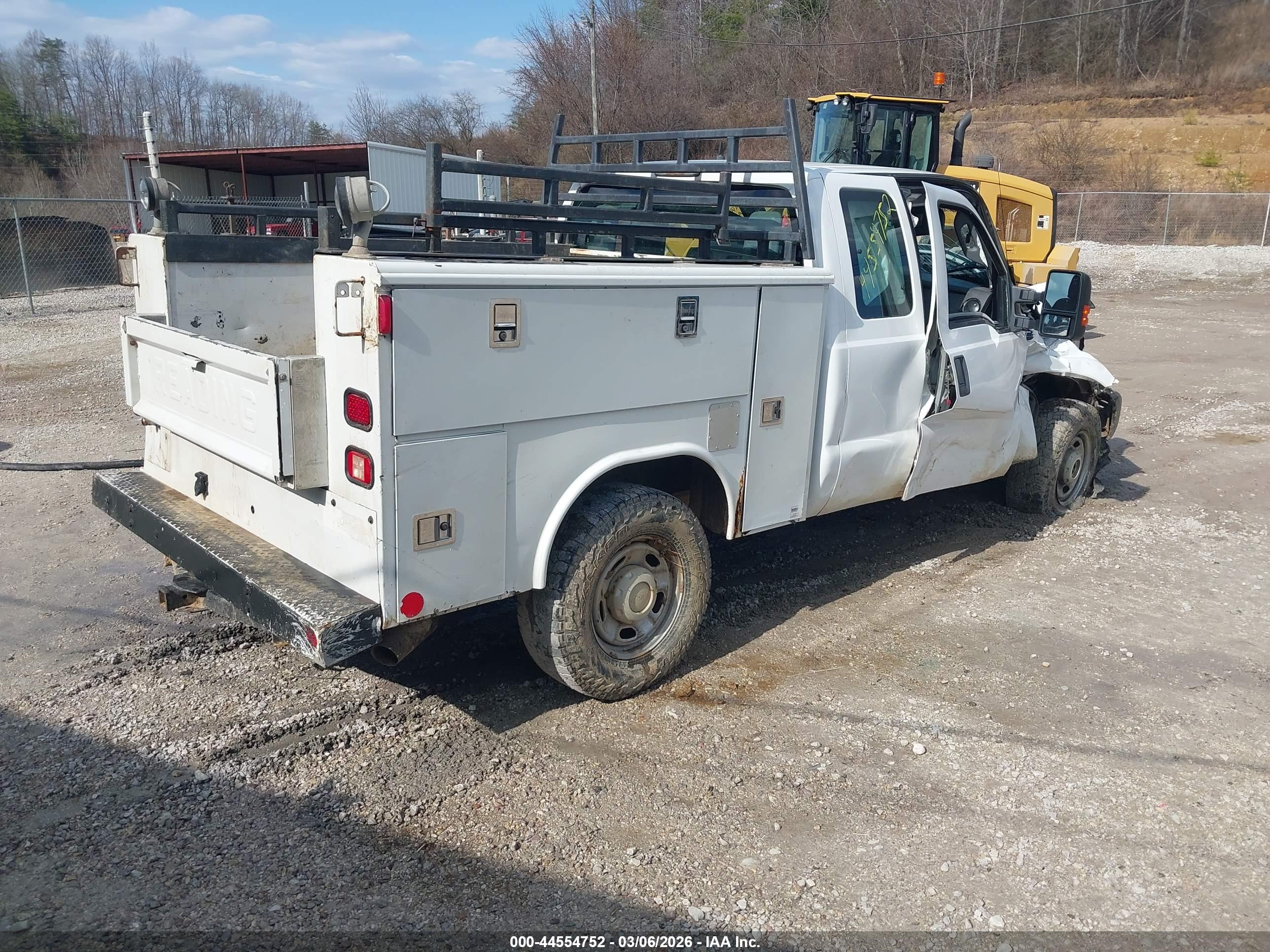 FORD F-250 image 4
