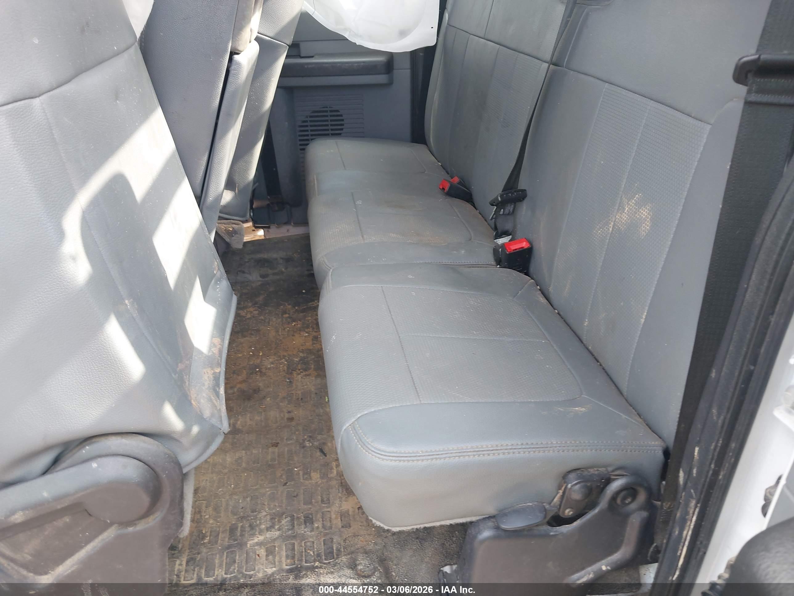 FORD F-250 image 8