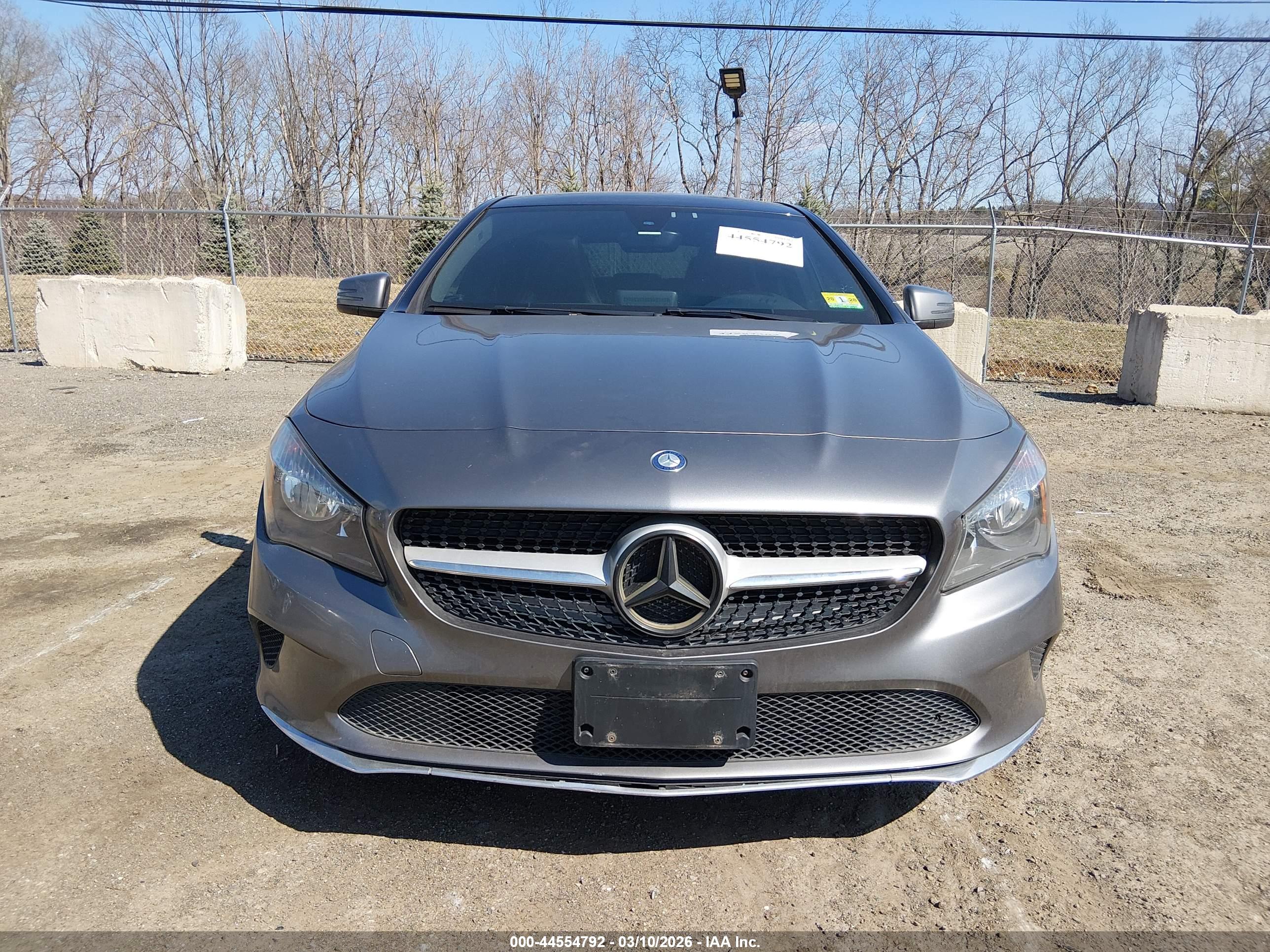 MERCEDES-BENZ CLA image 6