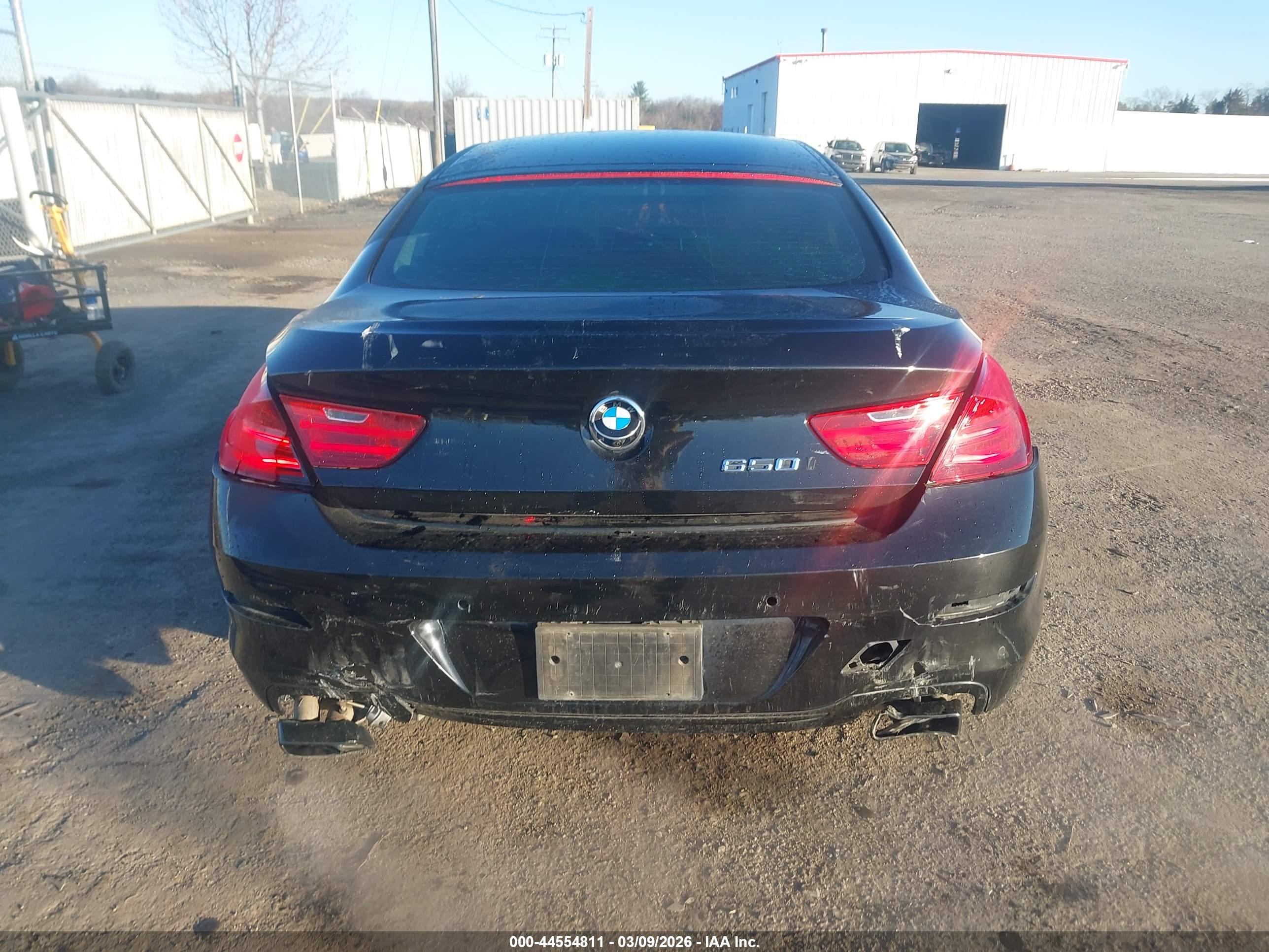 BMW 650I image 6