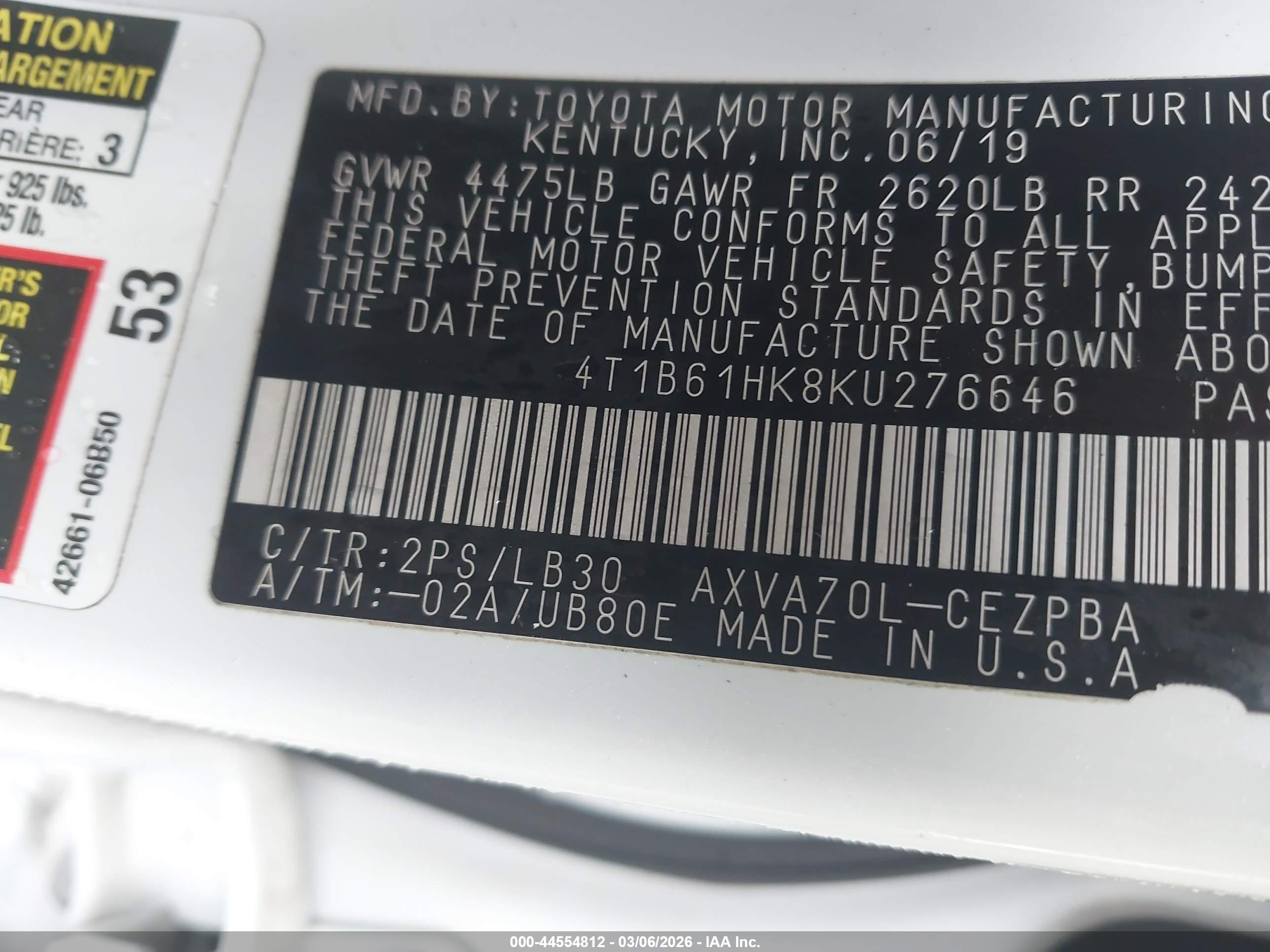 TOYOTA CAMRY image 9