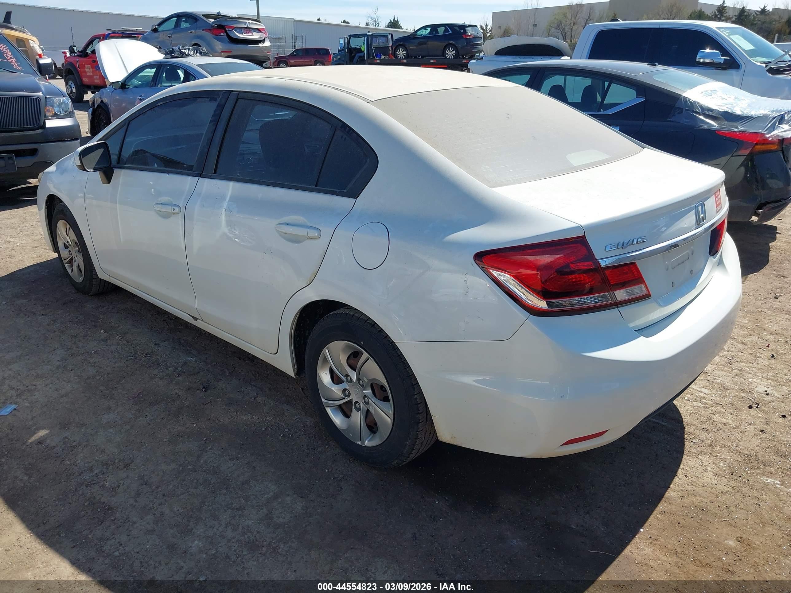 HONDA CIVIC image 3
