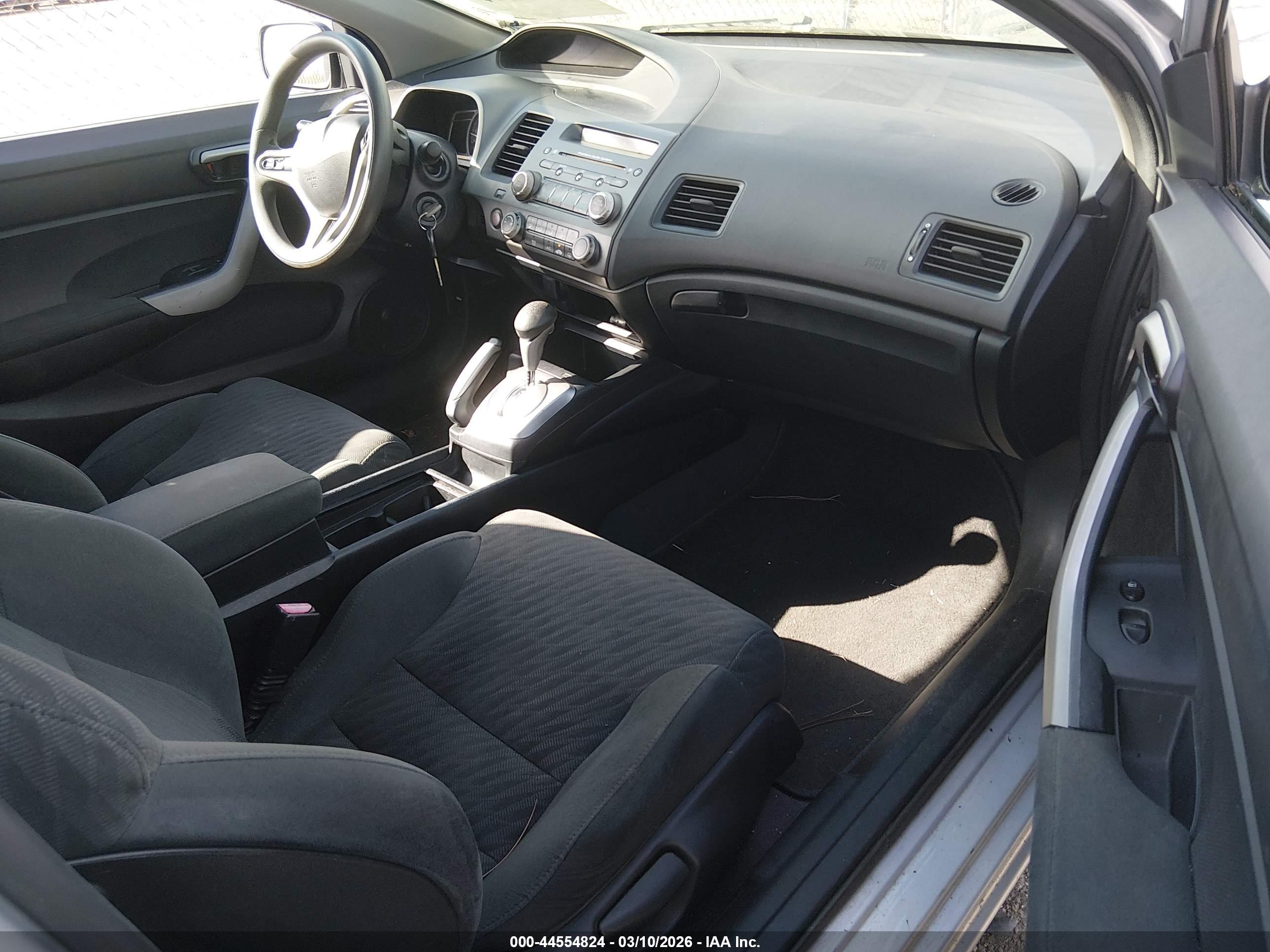 HONDA CIVIC image 5