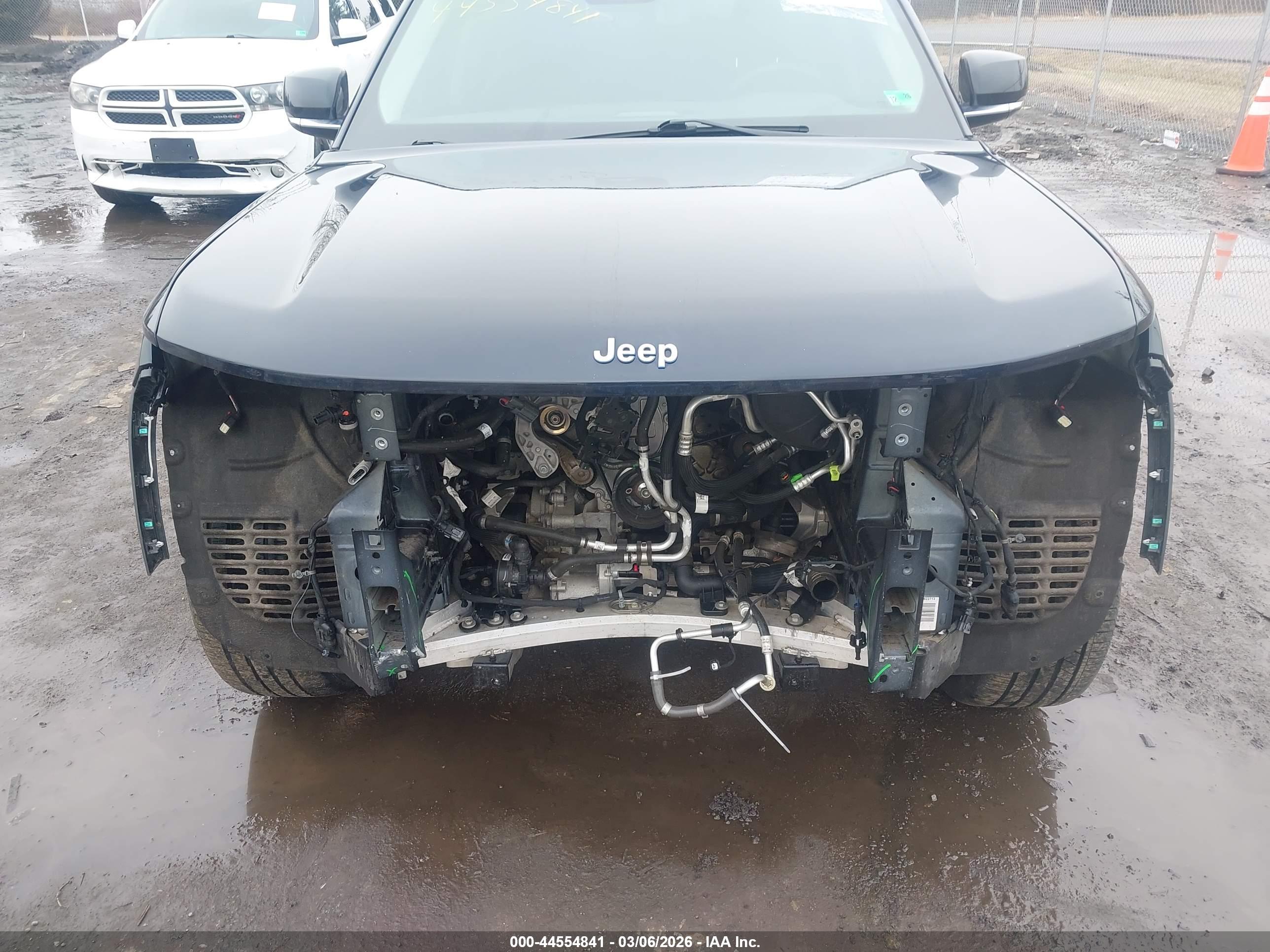 JEEP GRAND image 6