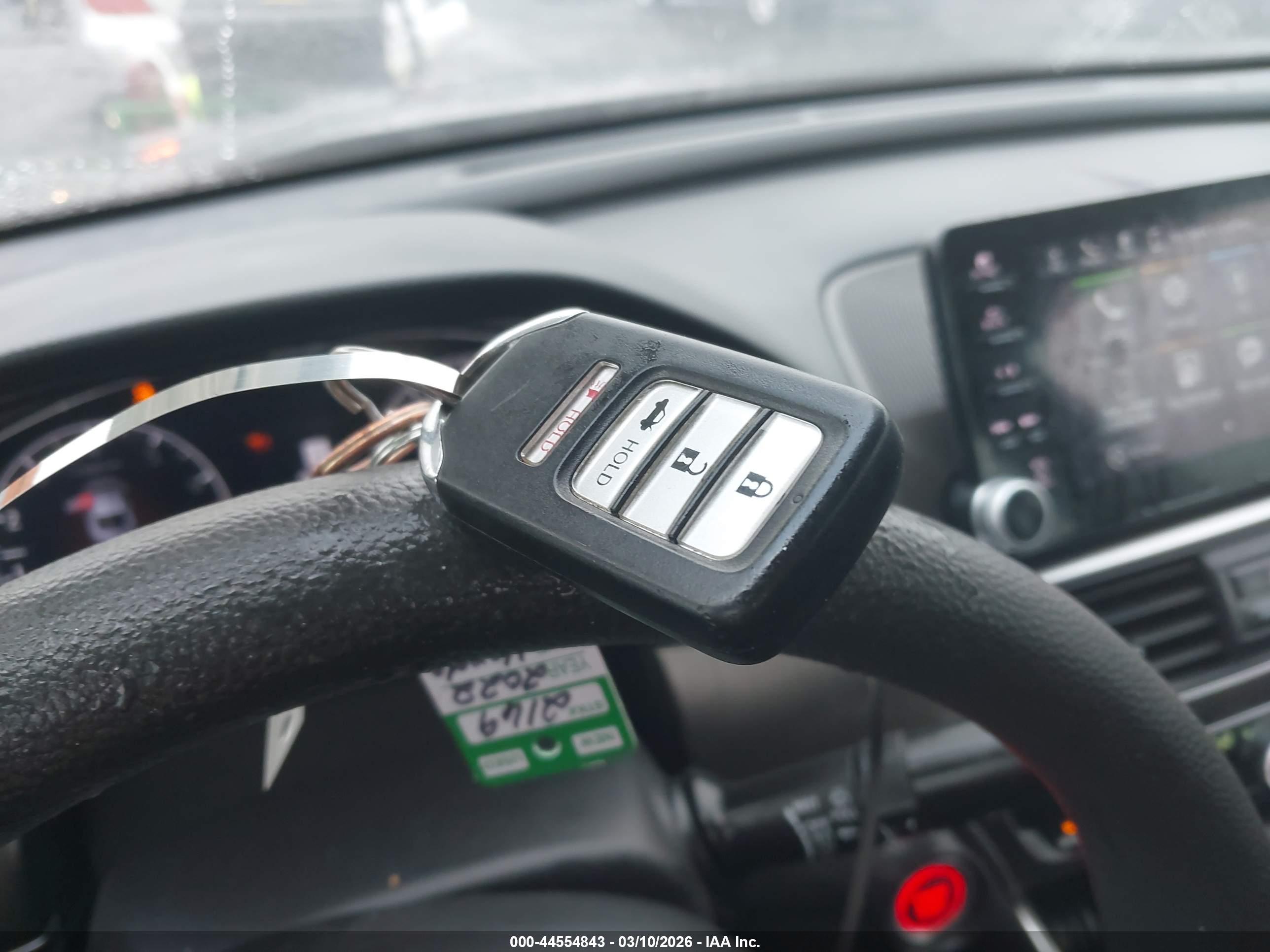 HONDA ACCORD image 11