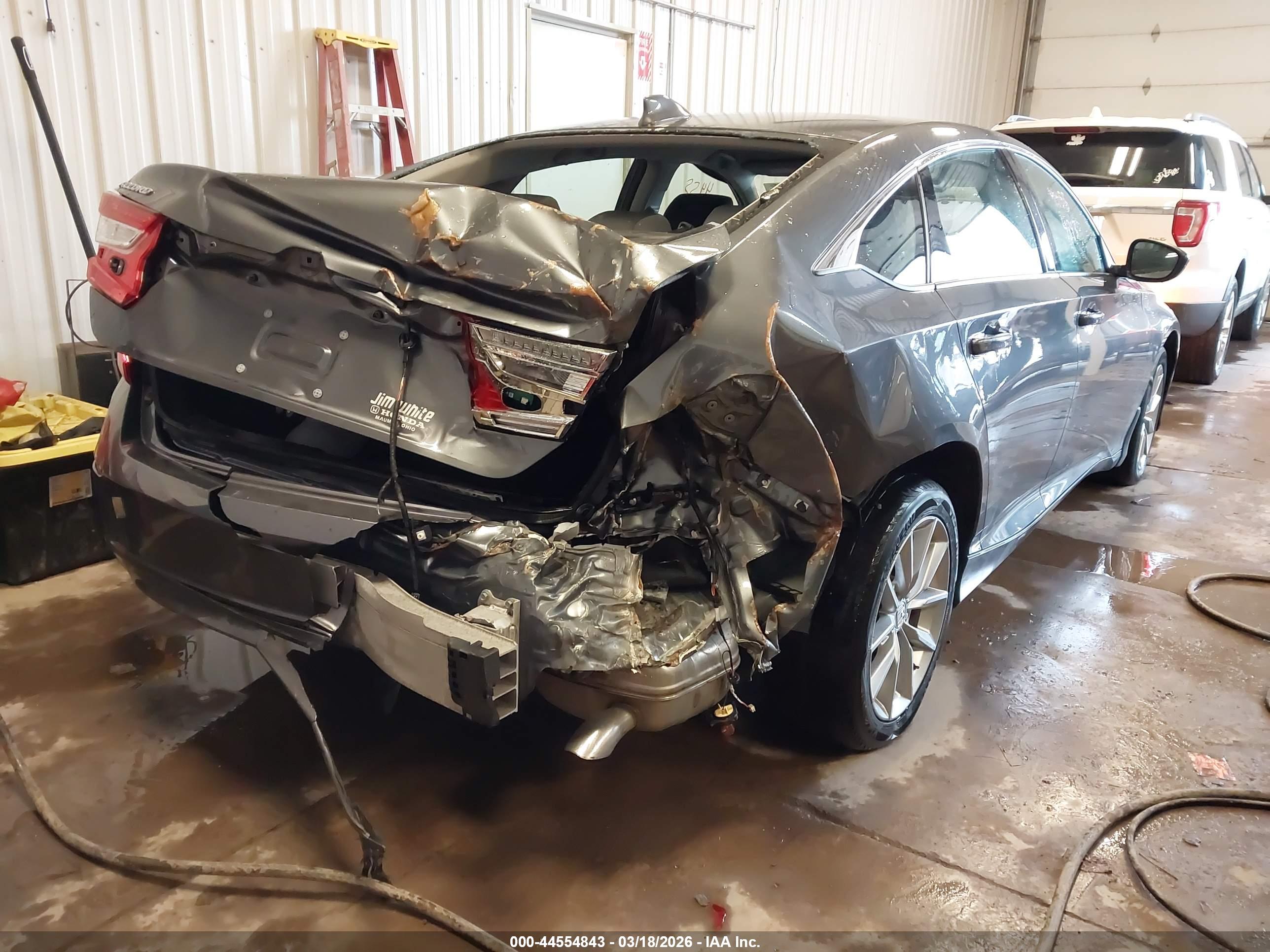HONDA ACCORD image 4