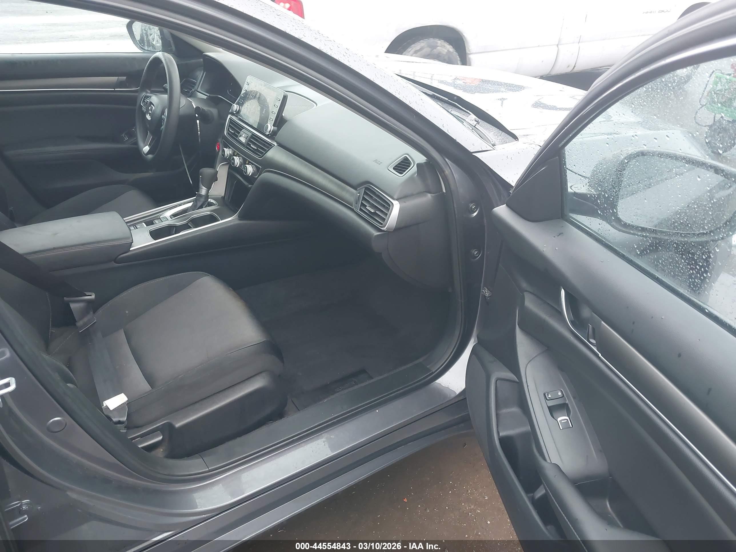 HONDA ACCORD image 5