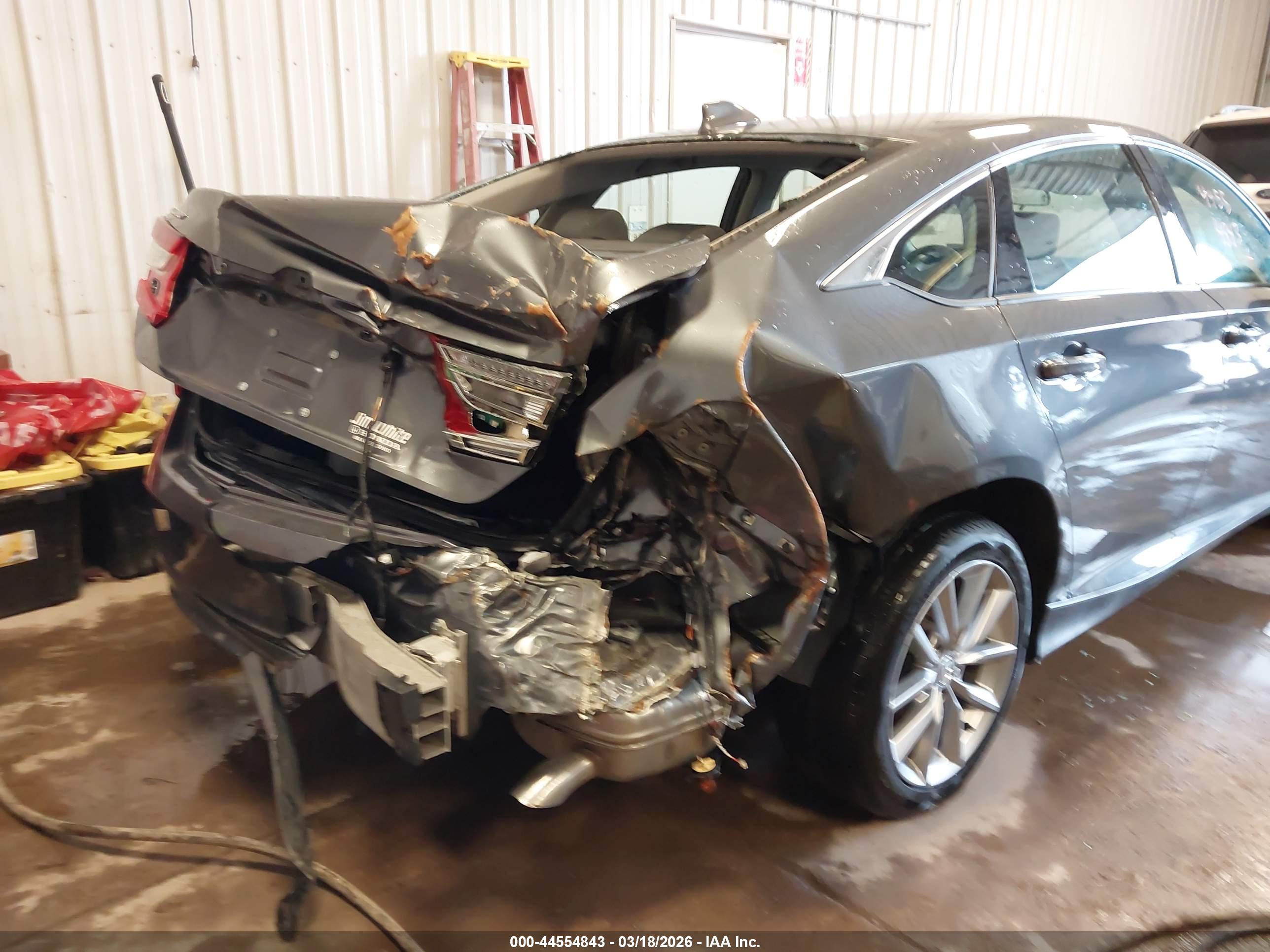 HONDA ACCORD image 6
