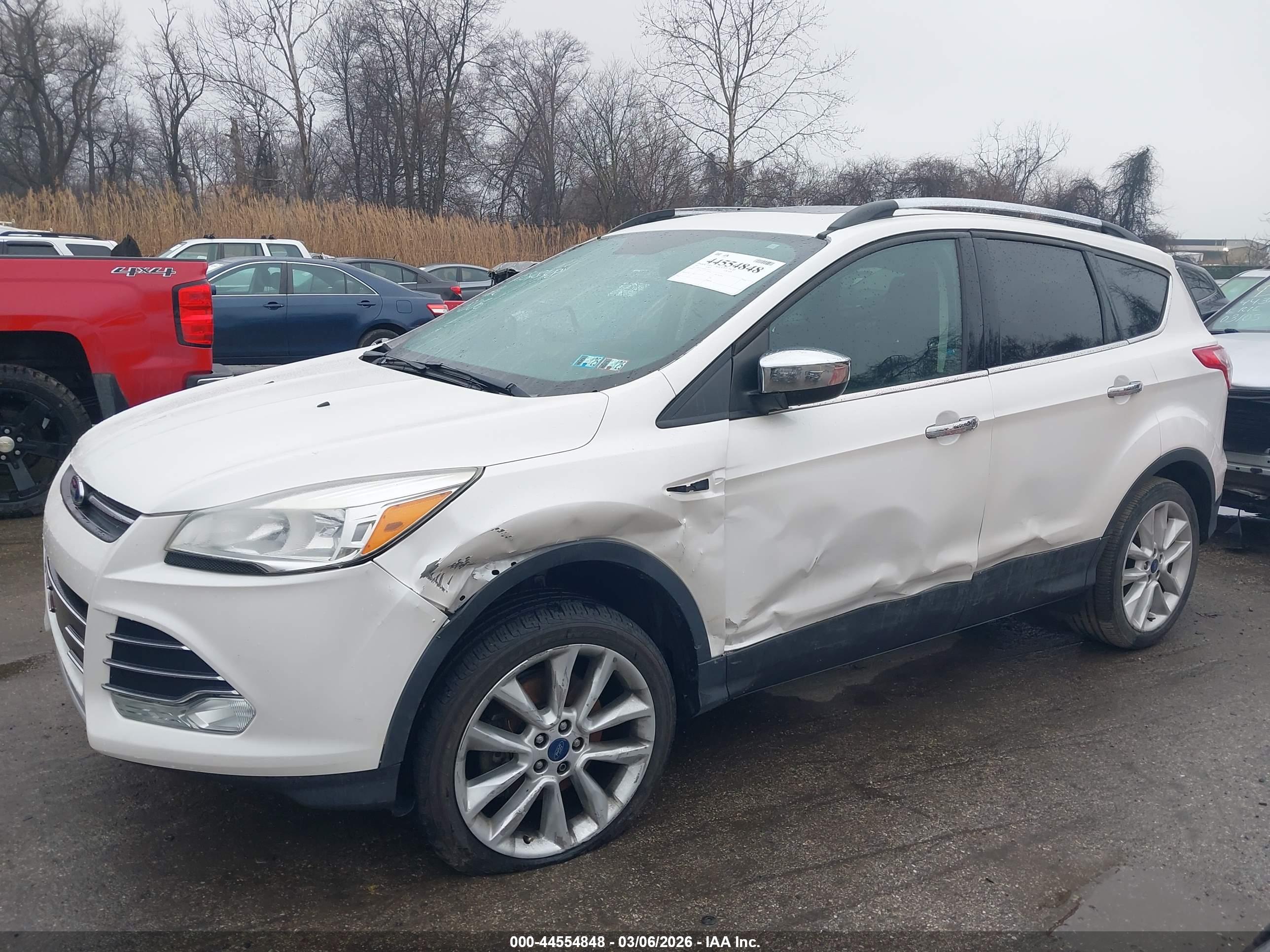 FORD ESCAPE image 6