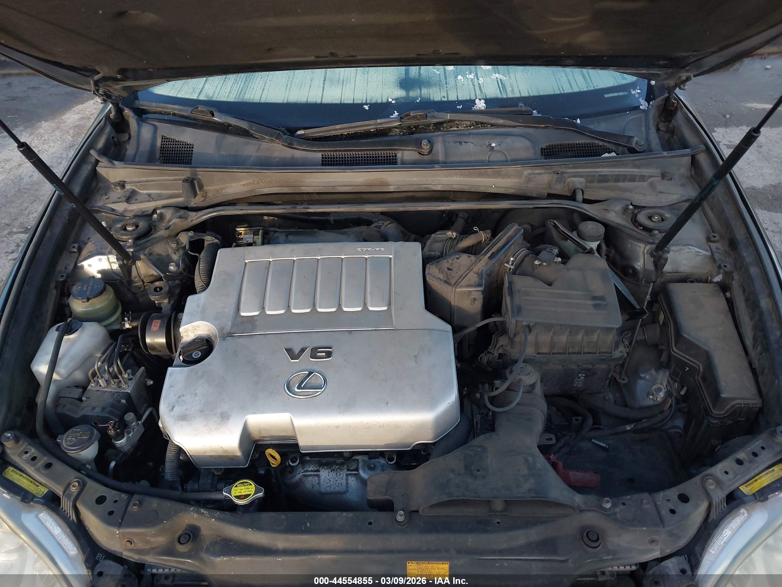 LEXUS ES image 10