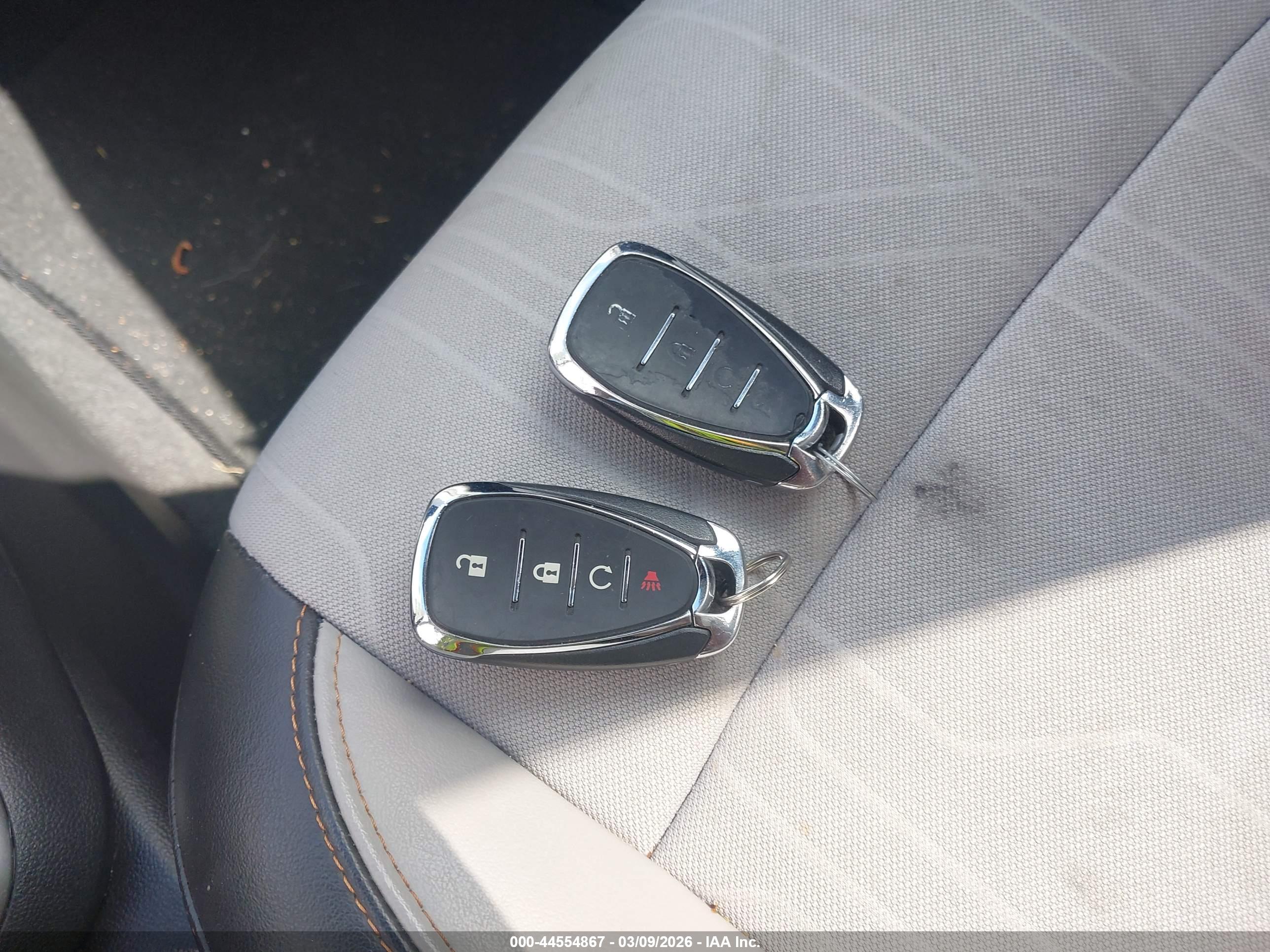 CHEVROLET TRAX image 11