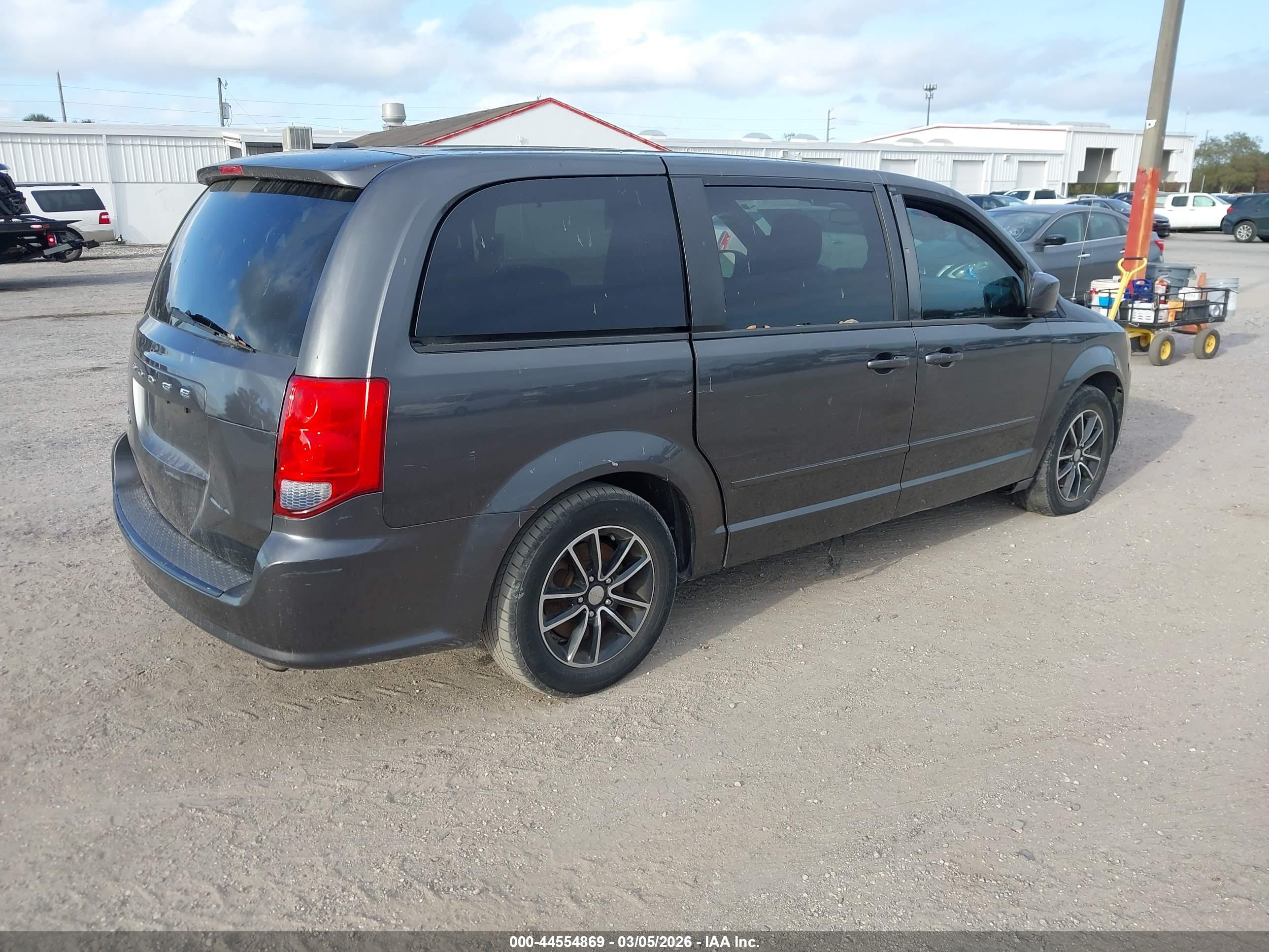 DODGE GRAND image 4