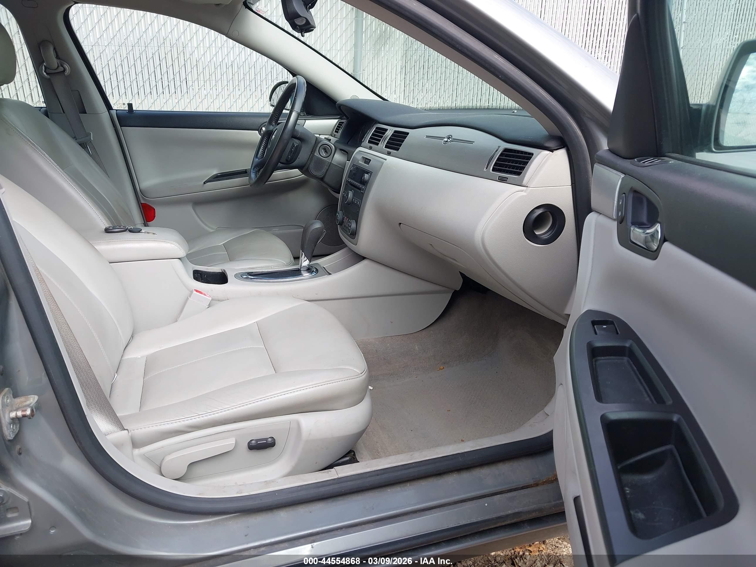 CHEVROLET IMPALA image 5