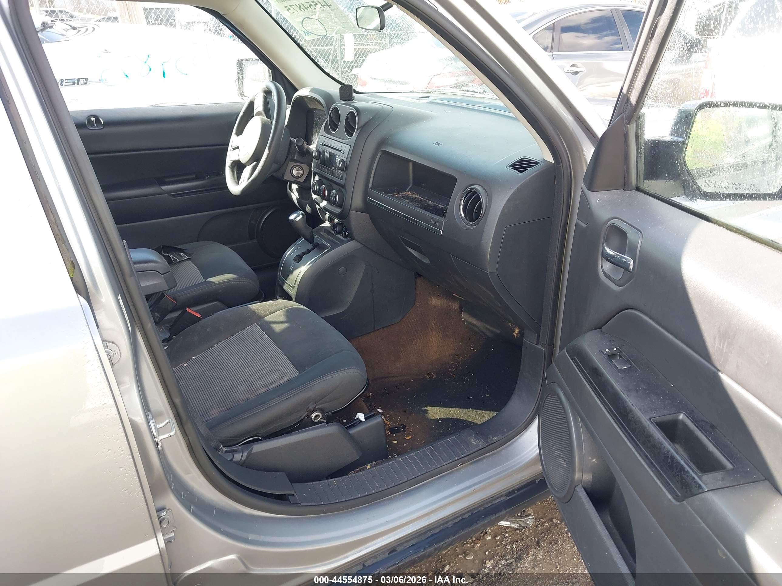 JEEP PATRIOT image 5