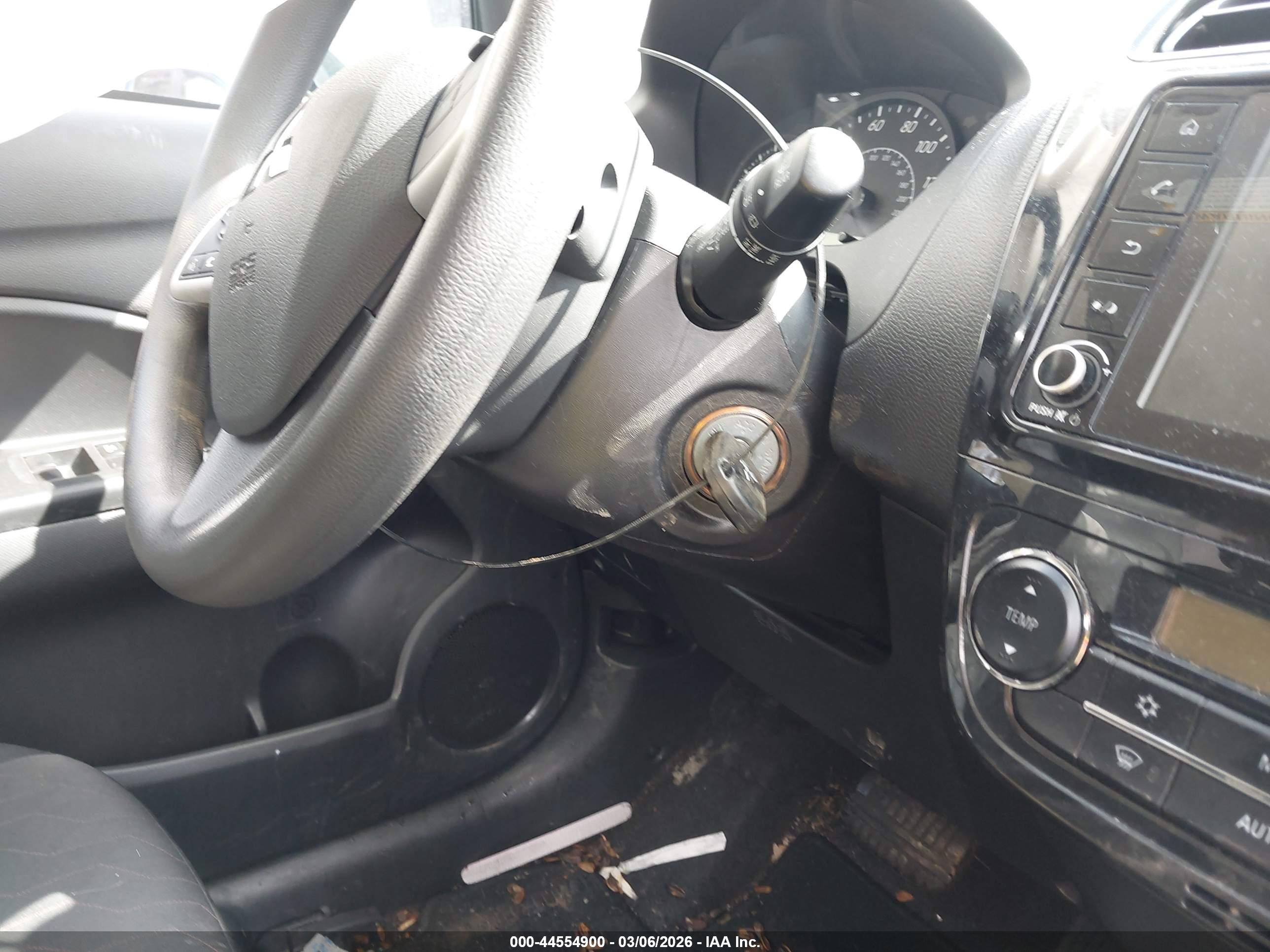 MITSUBISHI MIRAGE image 11
