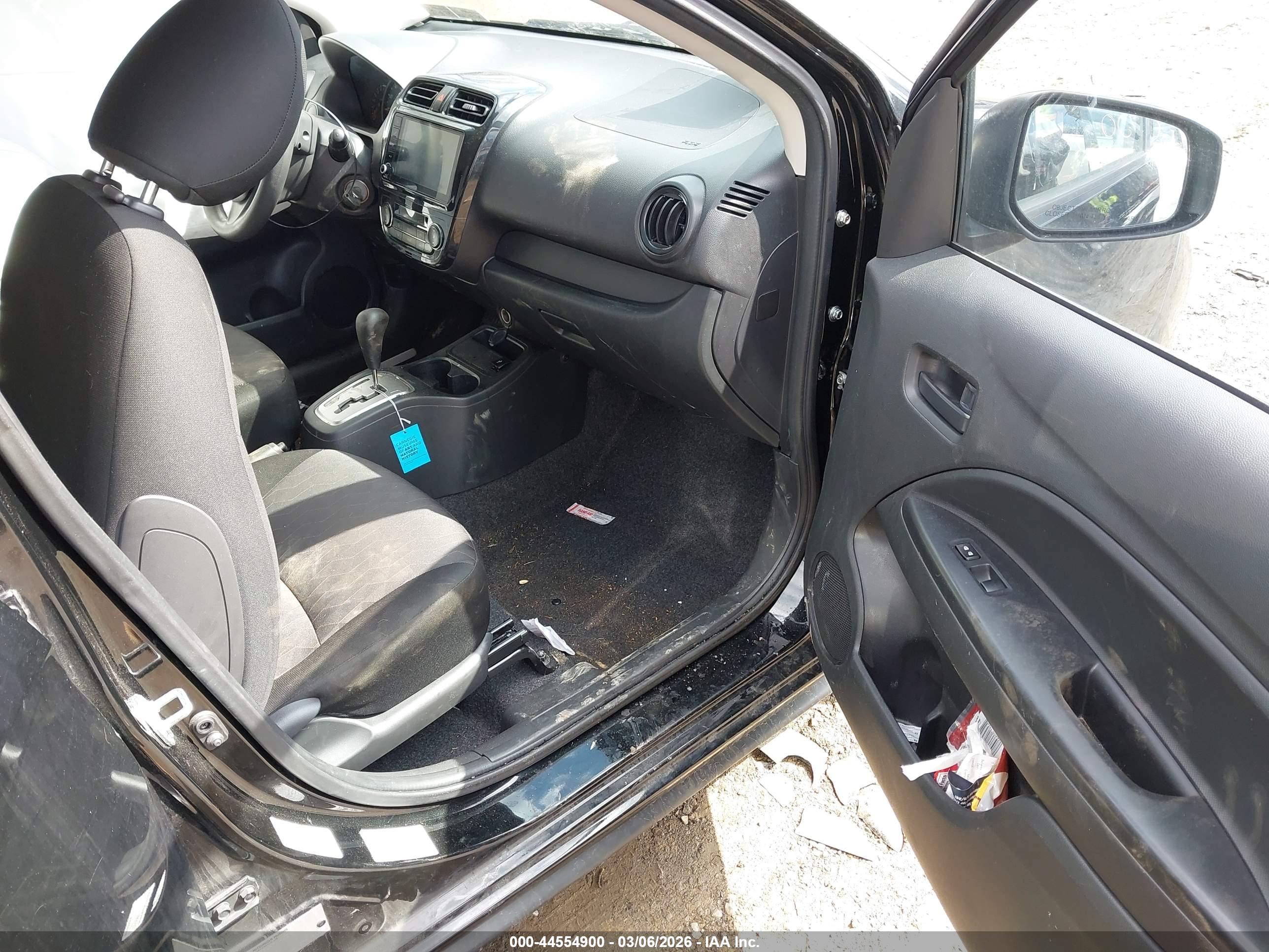 MITSUBISHI MIRAGE image 5
