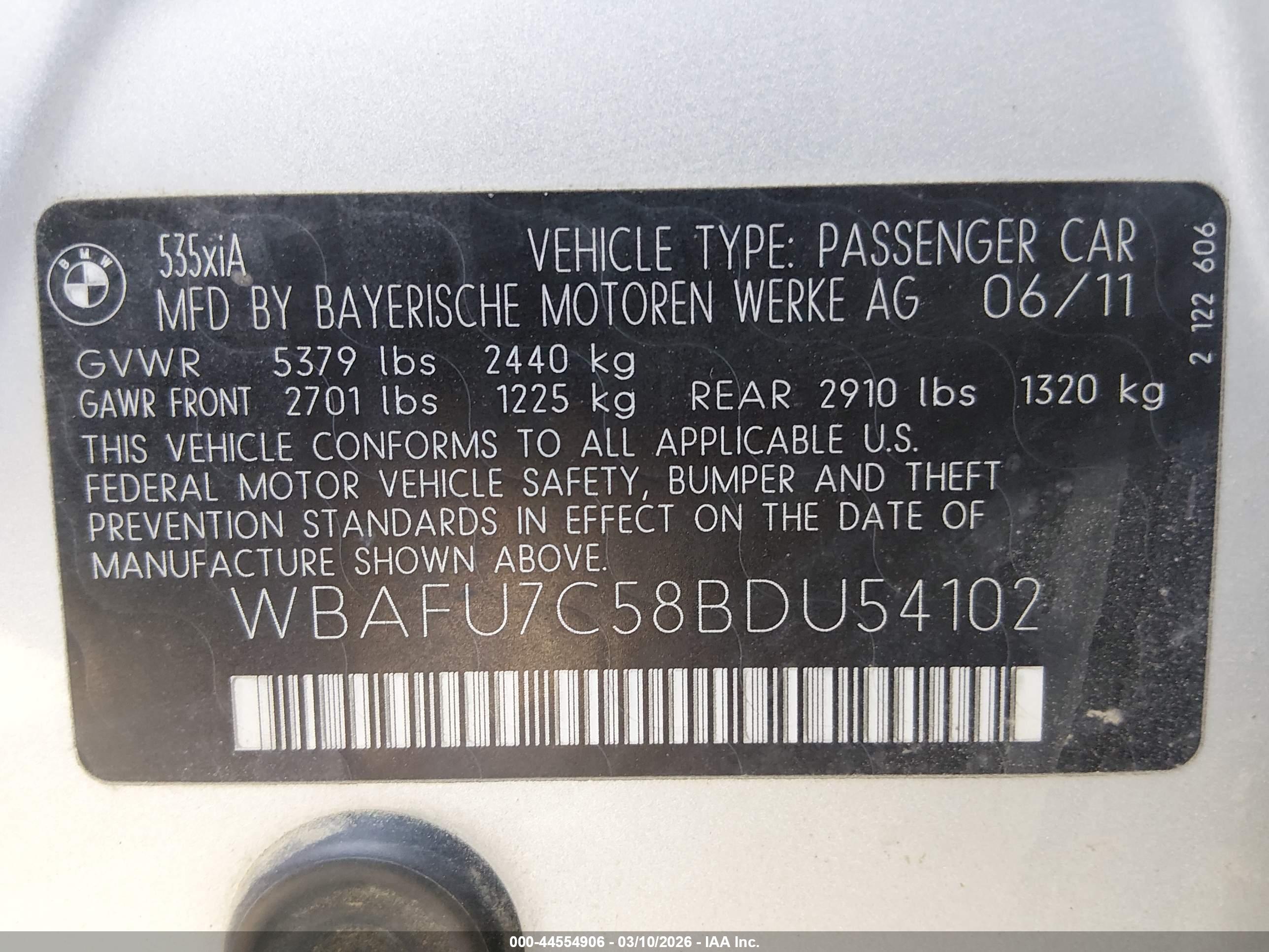 BMW 535I image 9