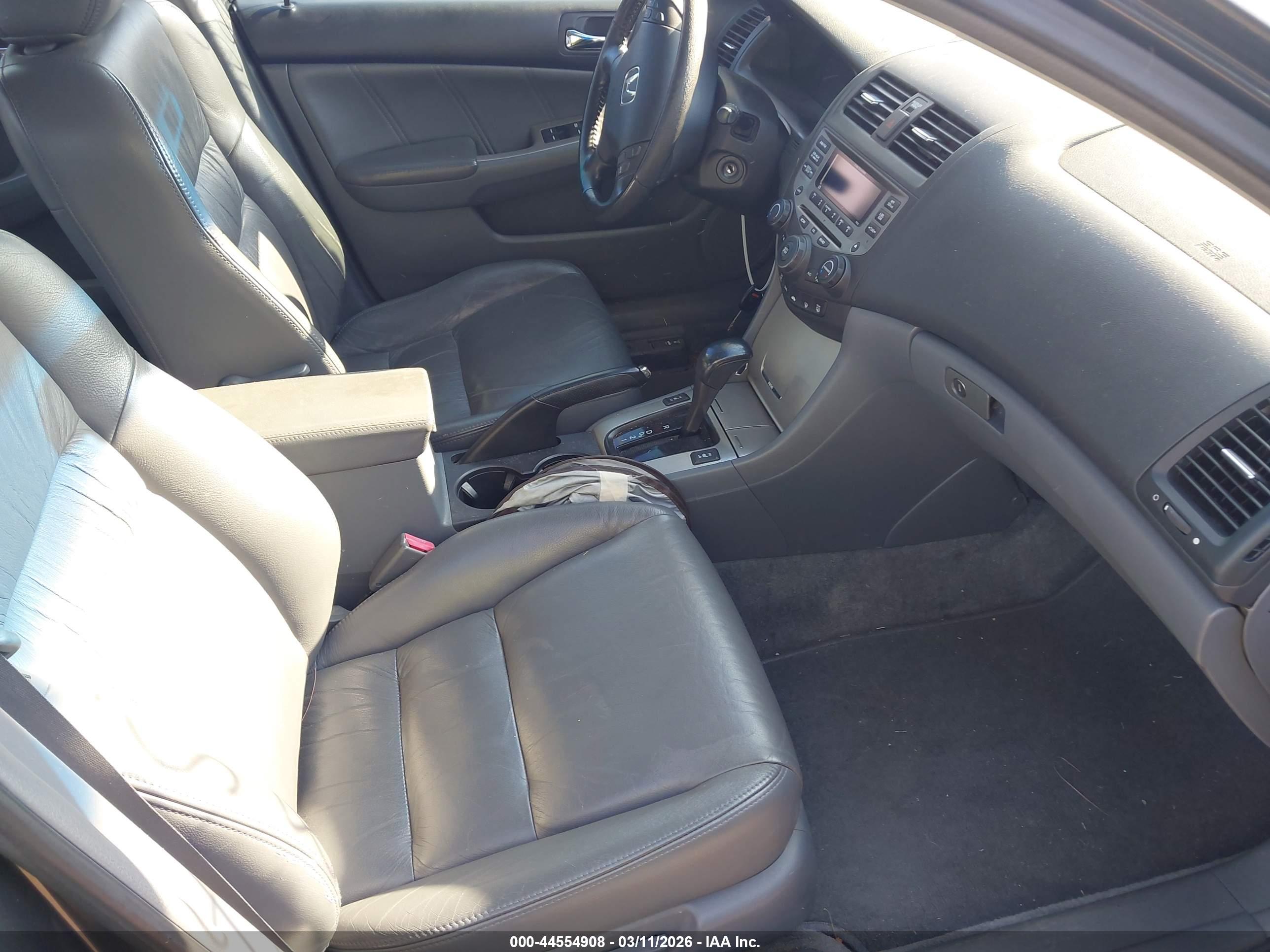 HONDA ACCORD image 5
