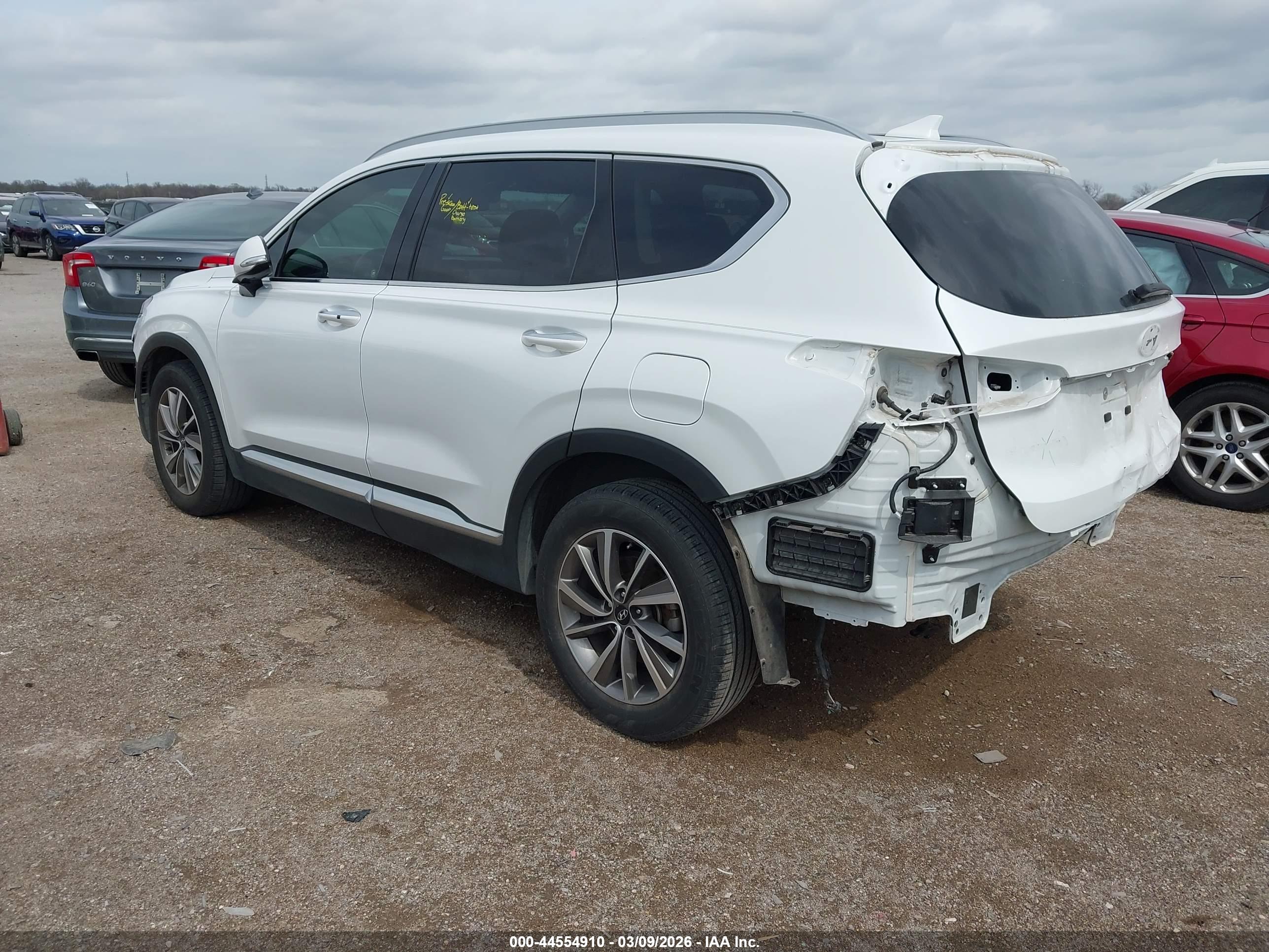 HYUNDAI SANTA image 3