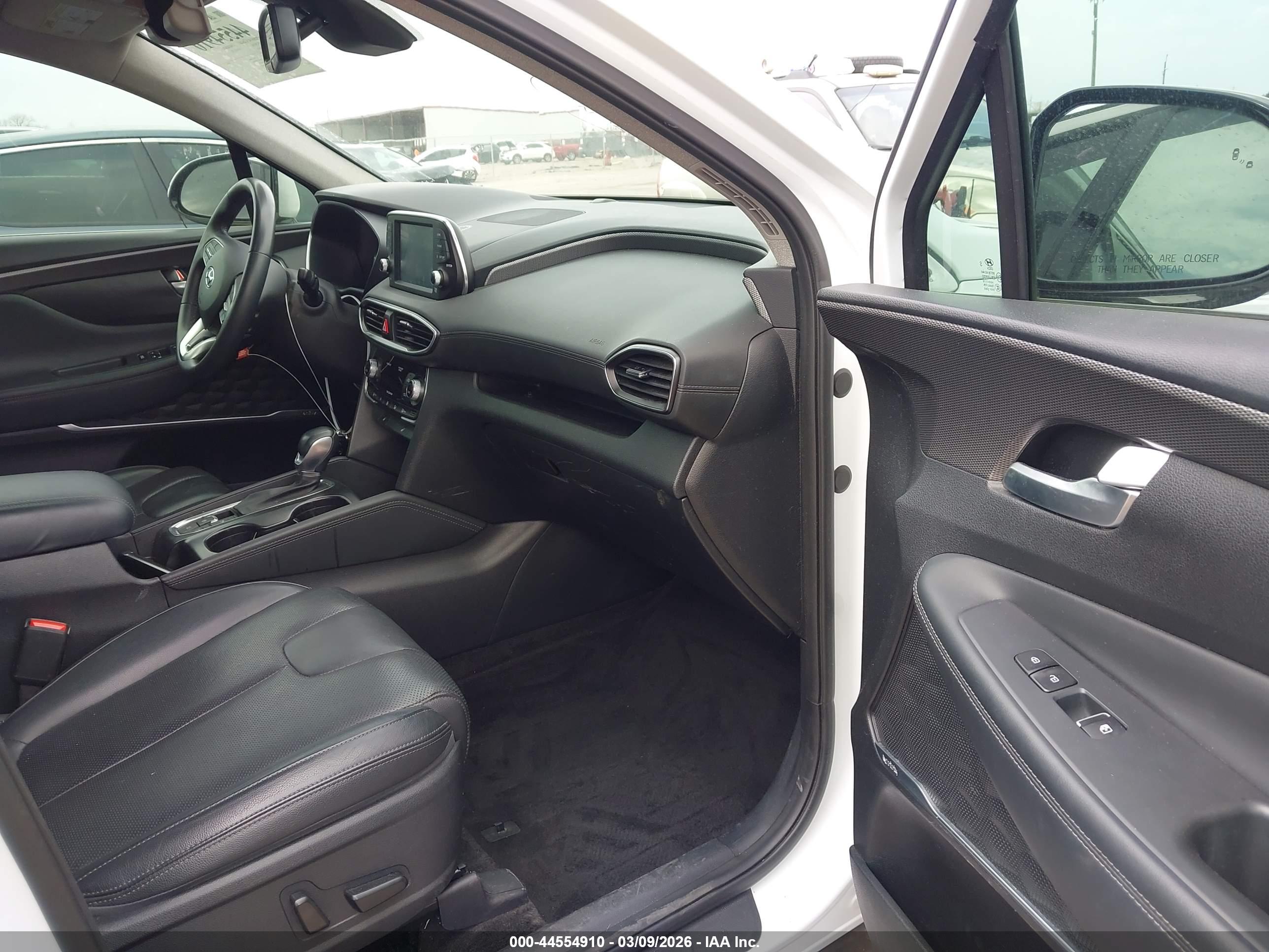 HYUNDAI SANTA image 5