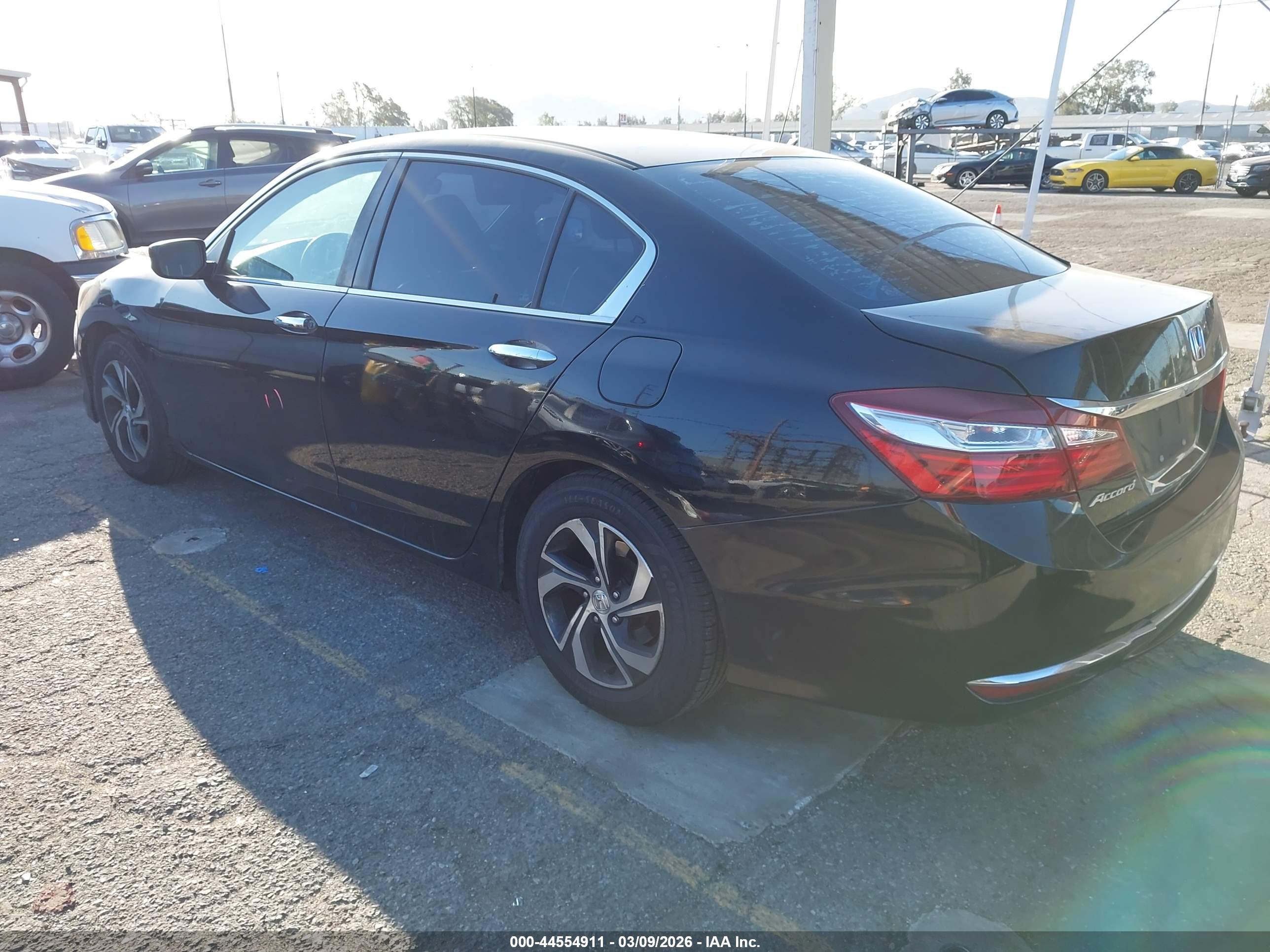 HONDA ACCORD image 3