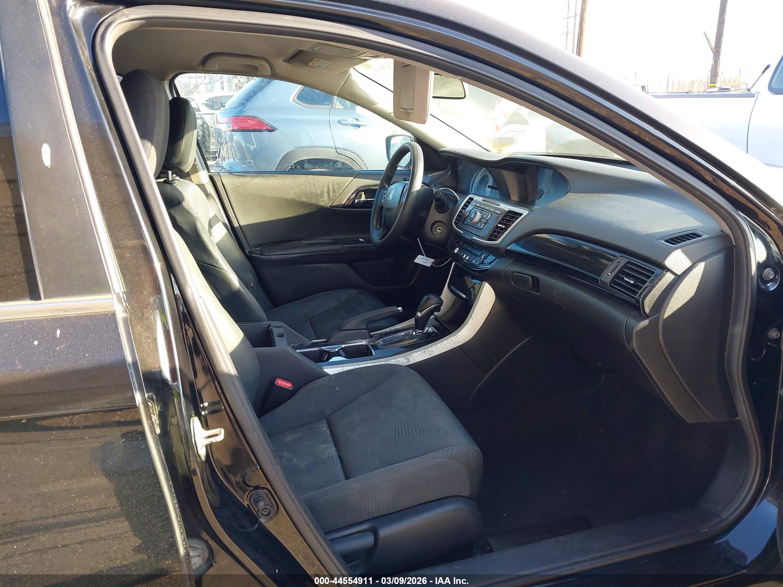 HONDA ACCORD image 5