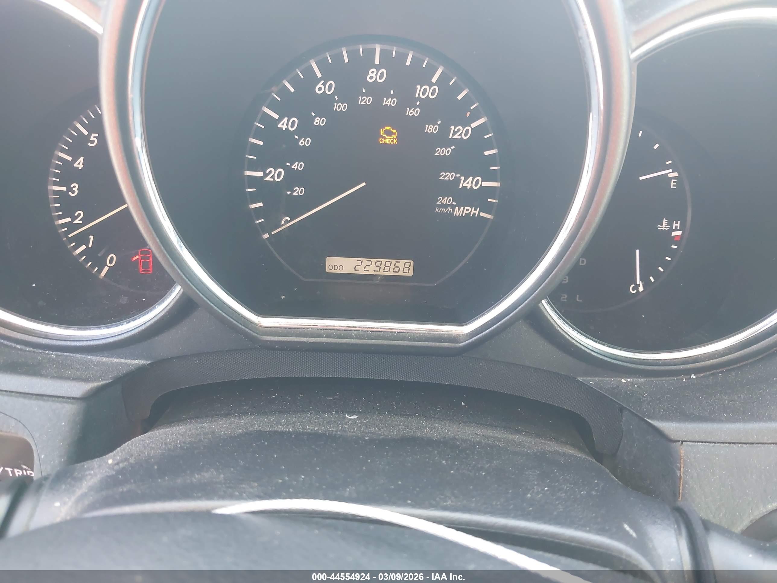 LEXUS RX image 7