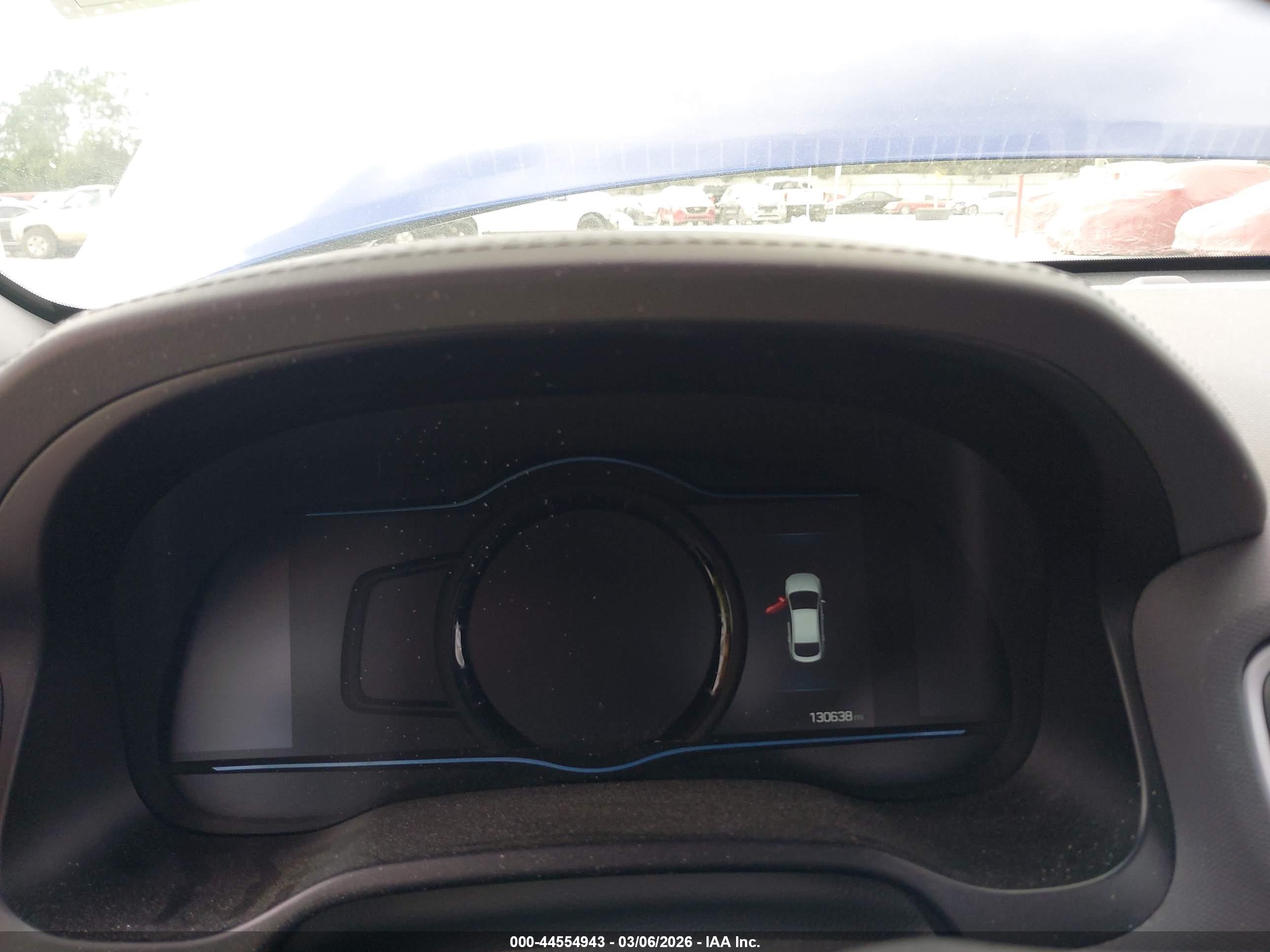 HYUNDAI IONIQ image 7