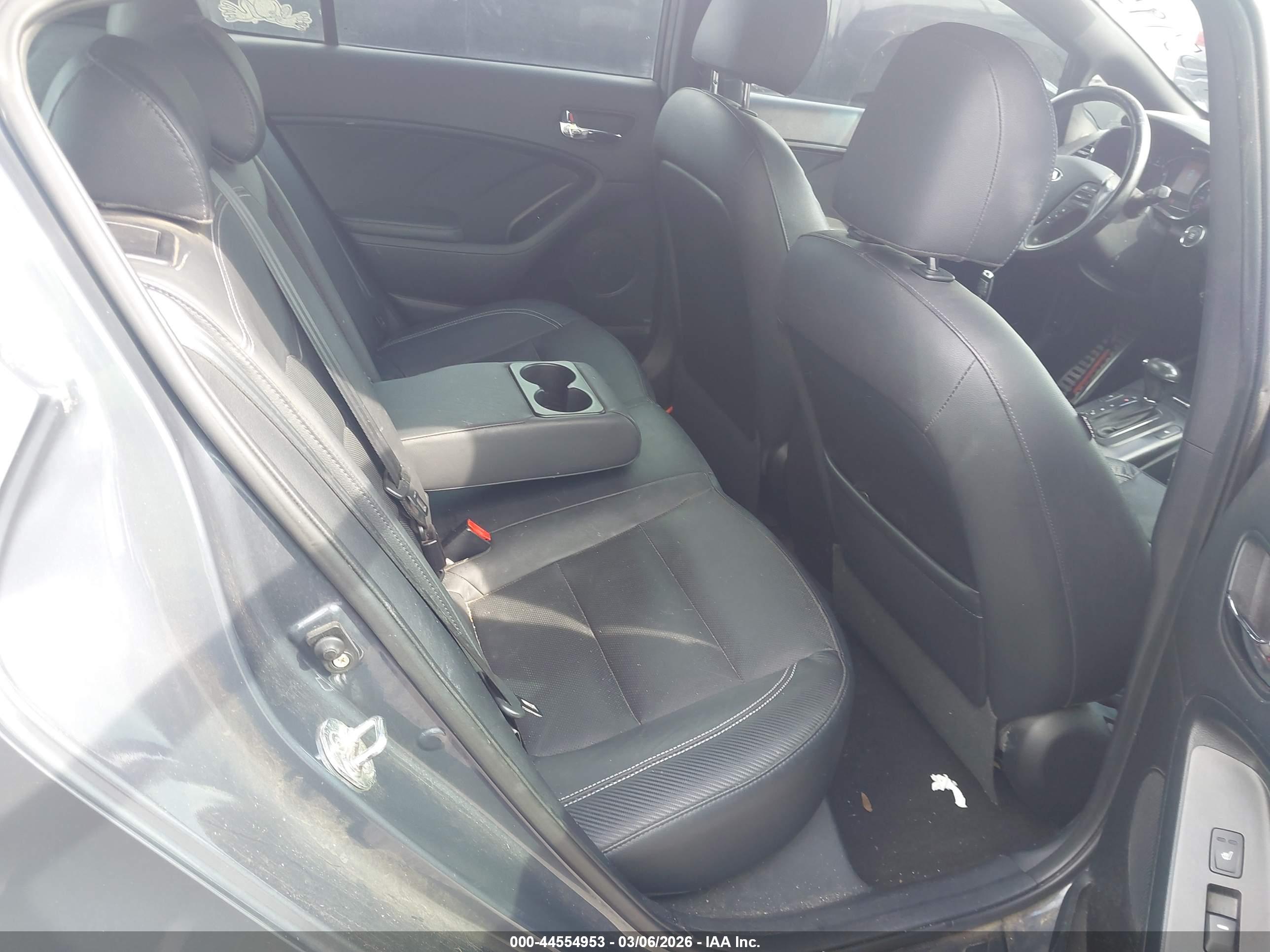 KIA FORTE image 8