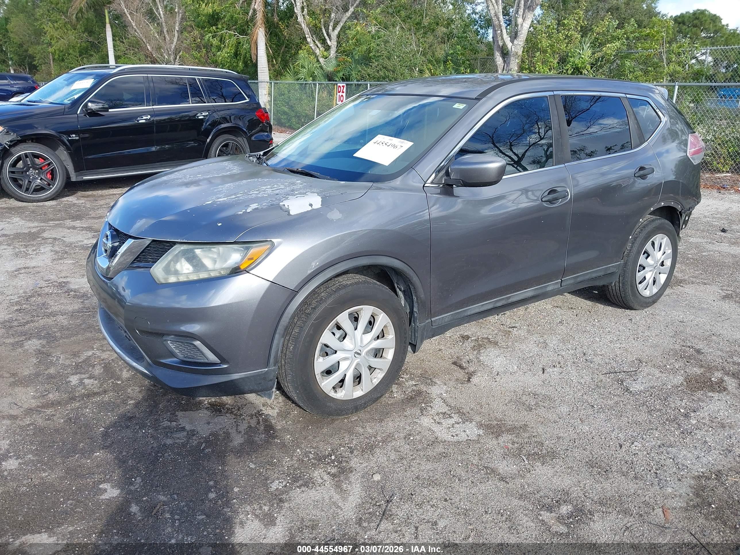 NISSAN ROGUE image 2
