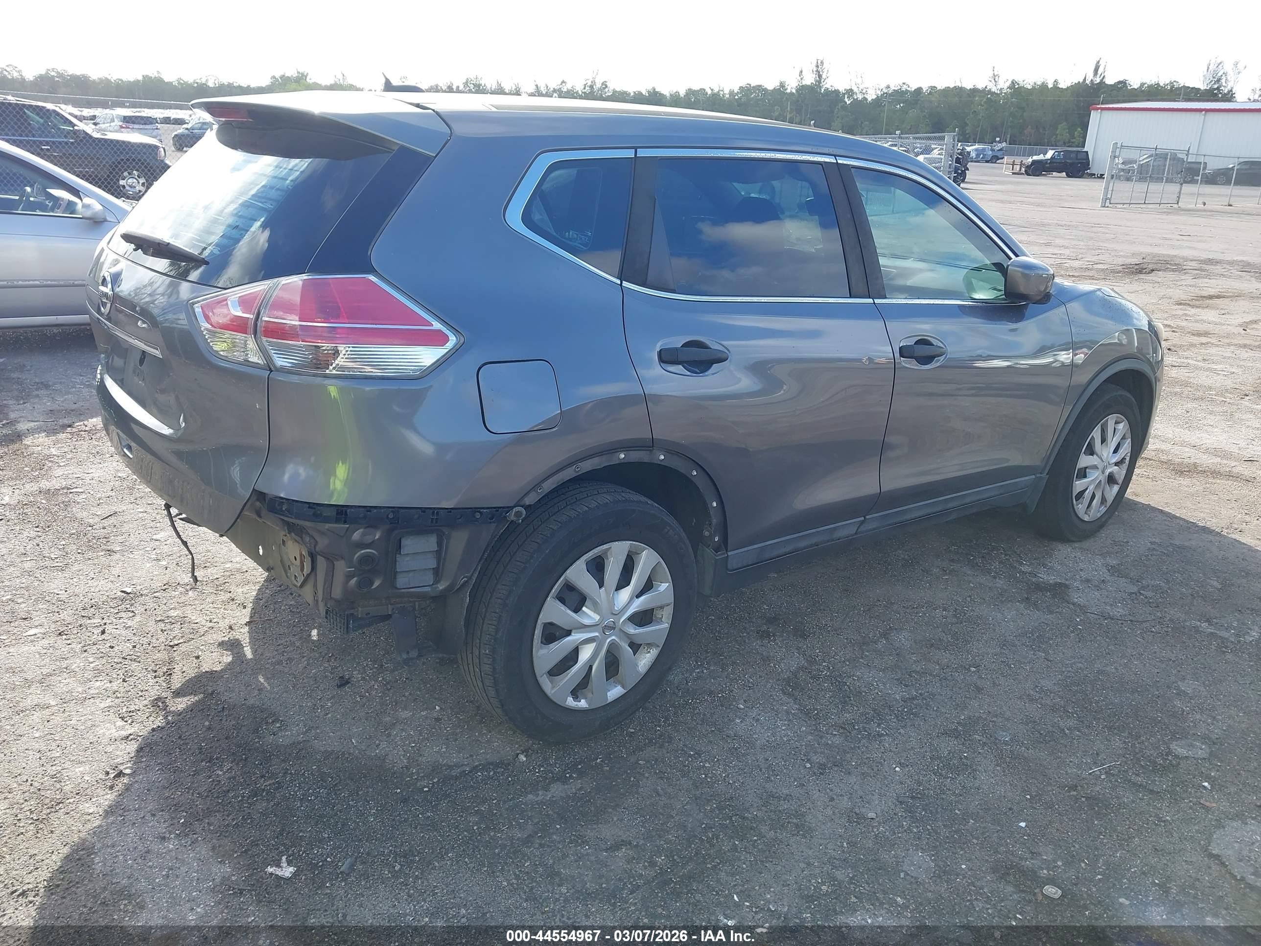 NISSAN ROGUE image 4