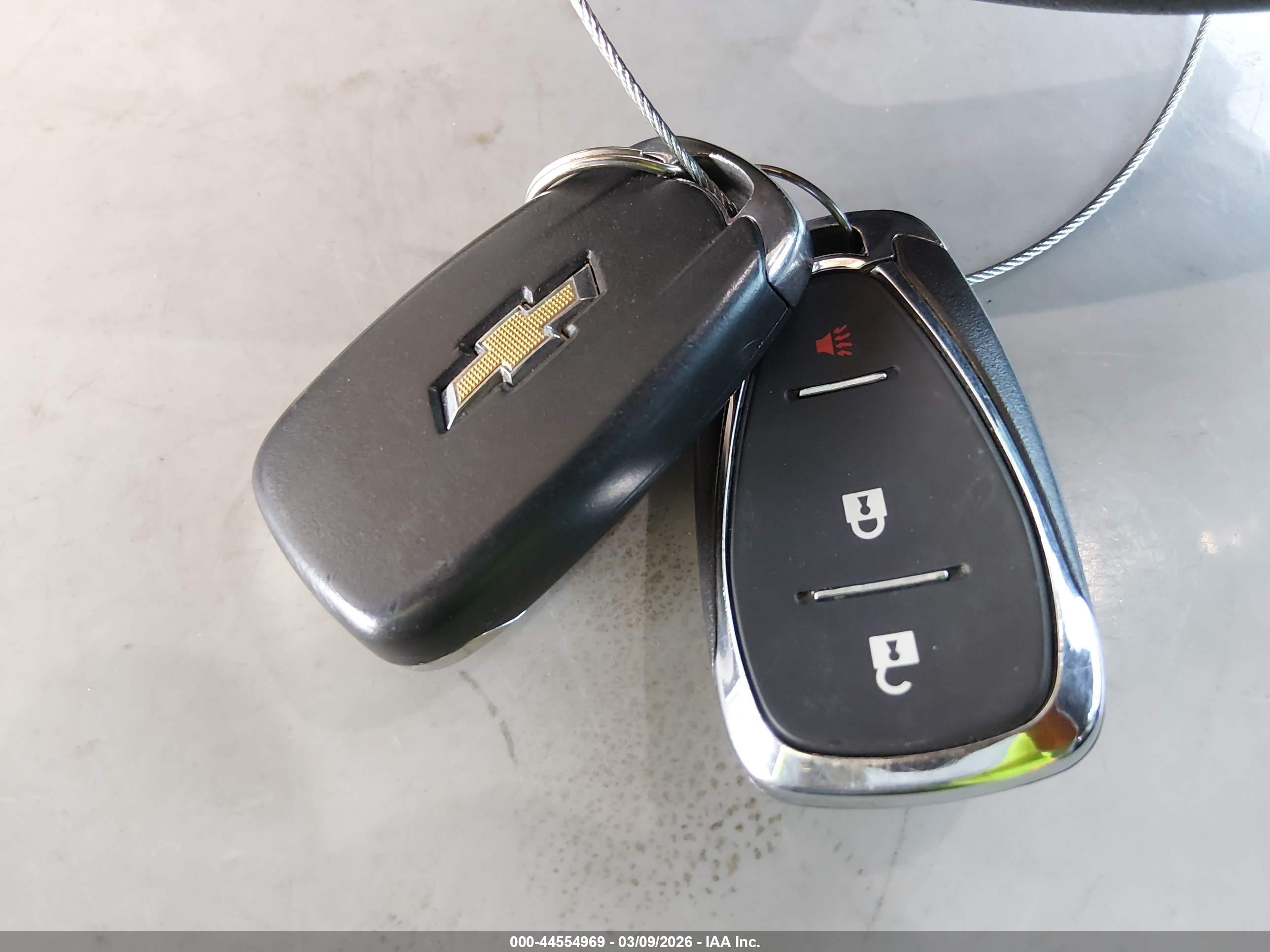 CHEVROLET EQUINOX image 11
