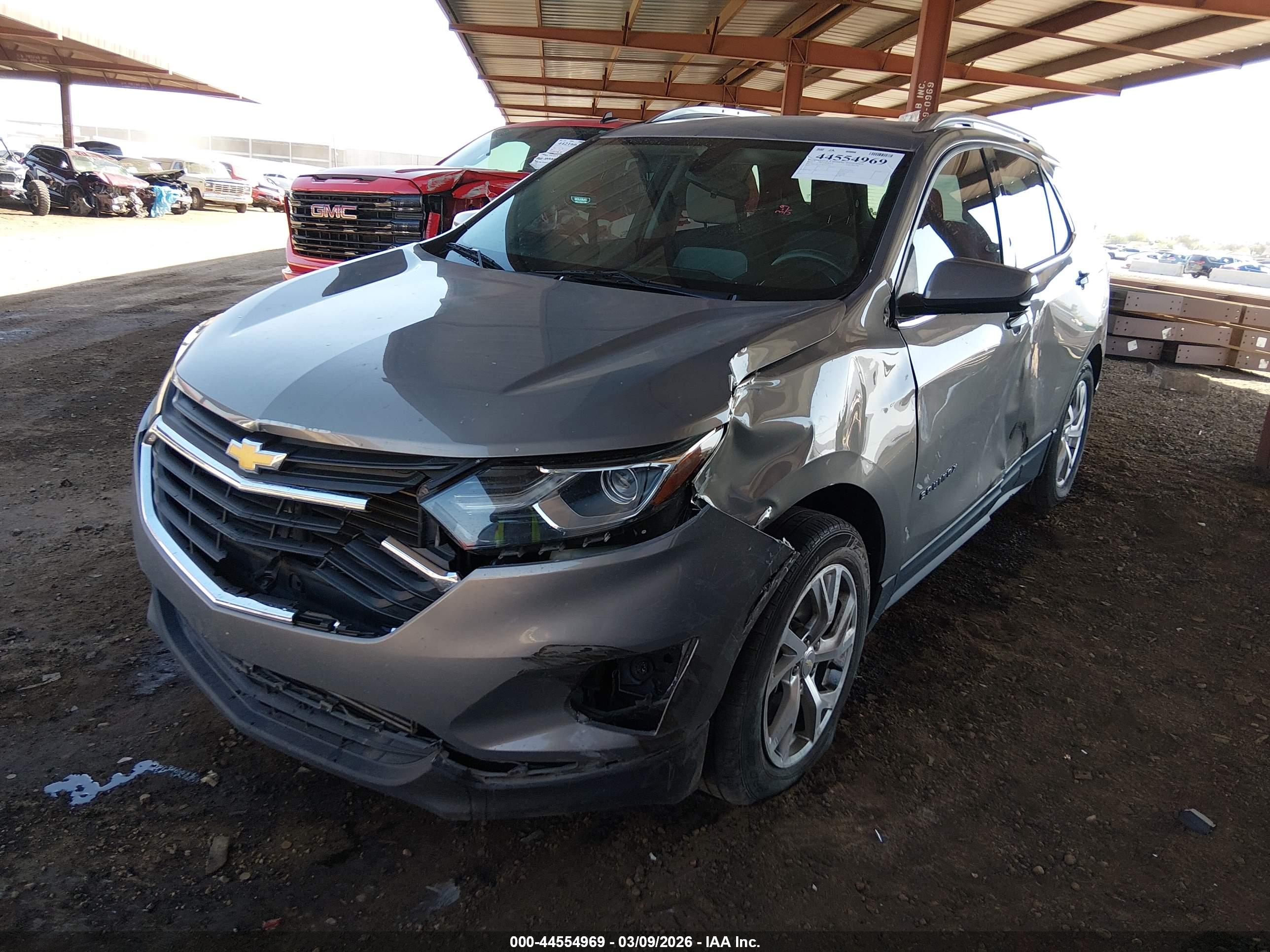 CHEVROLET EQUINOX image 2