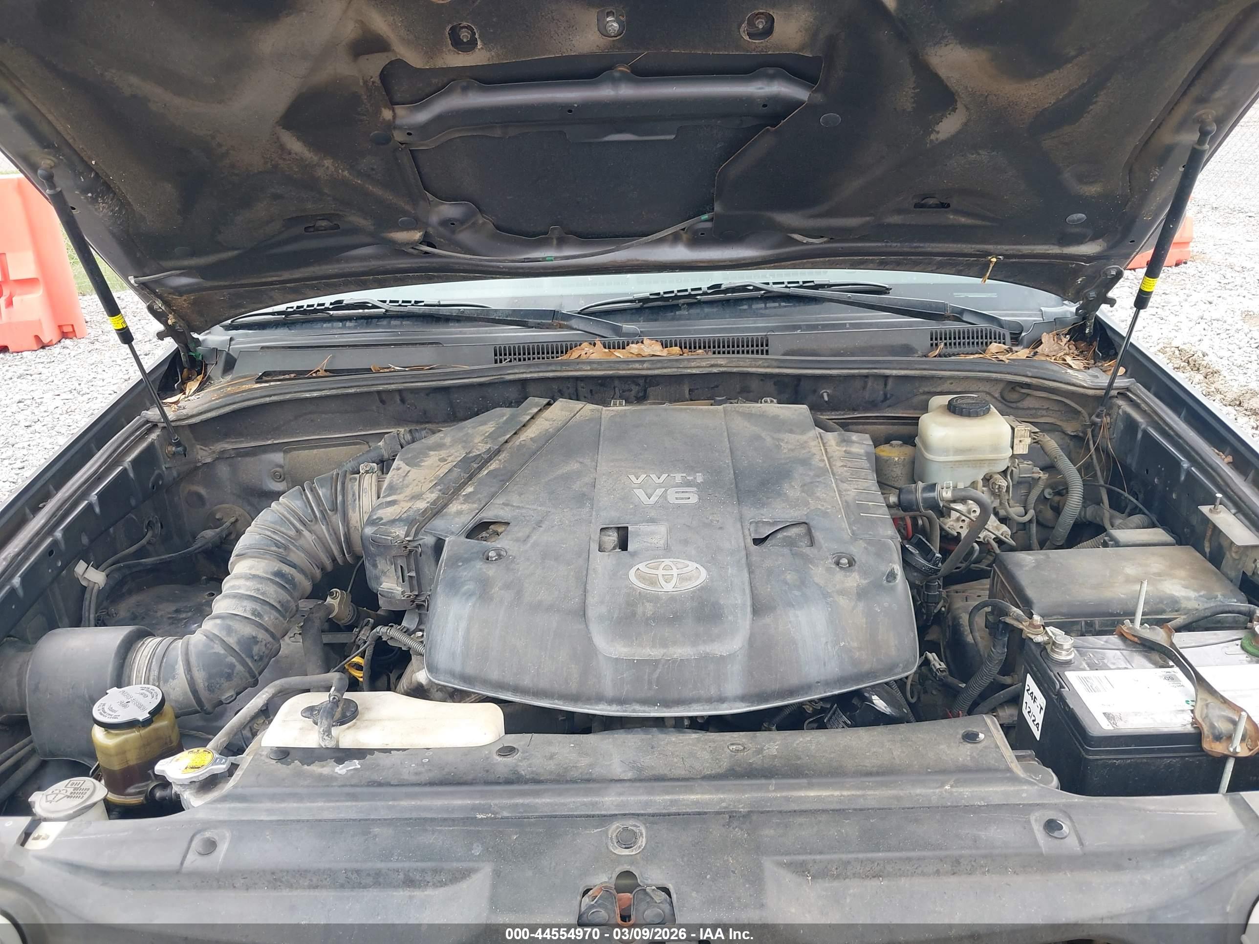 TOYOTA 4RUNNER image 10