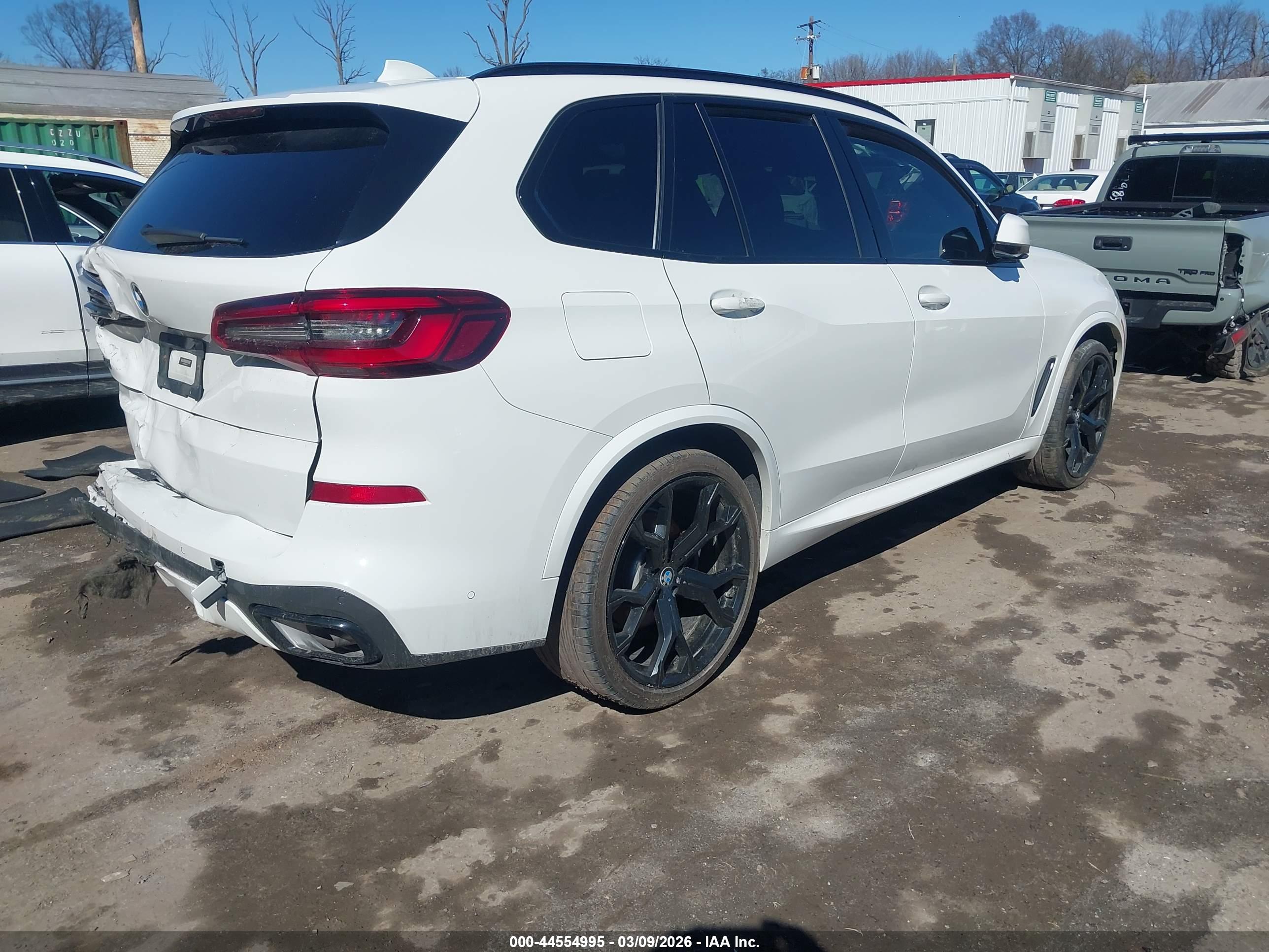 BMW X5 image 4