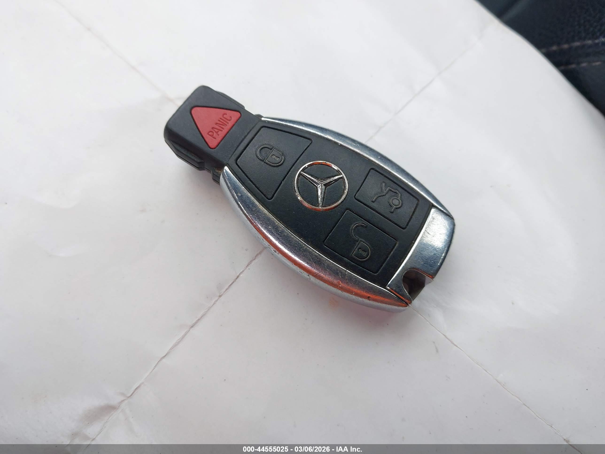MERCEDES-BENZ C image 11