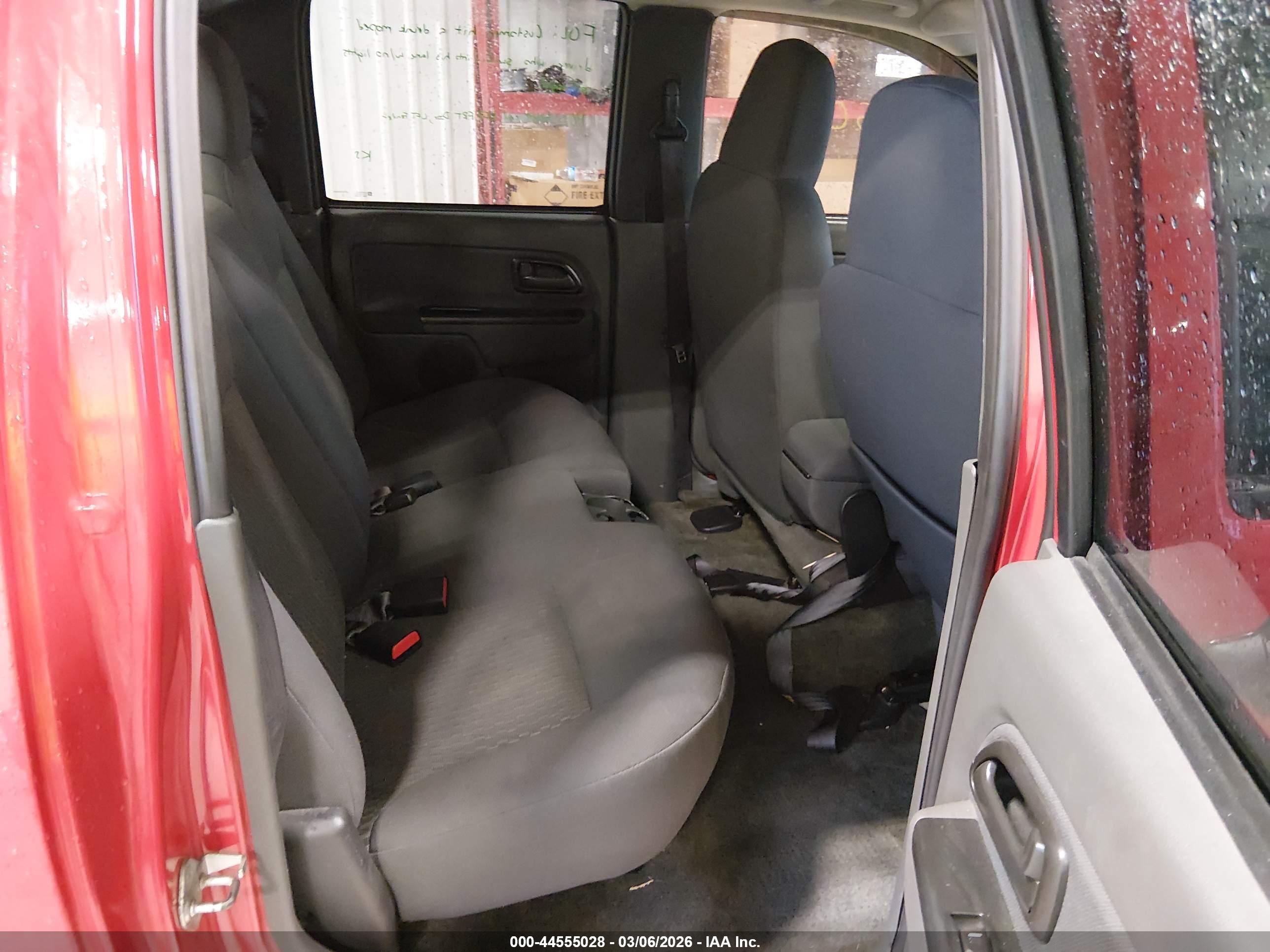 CHEVROLET COLORADO image 8