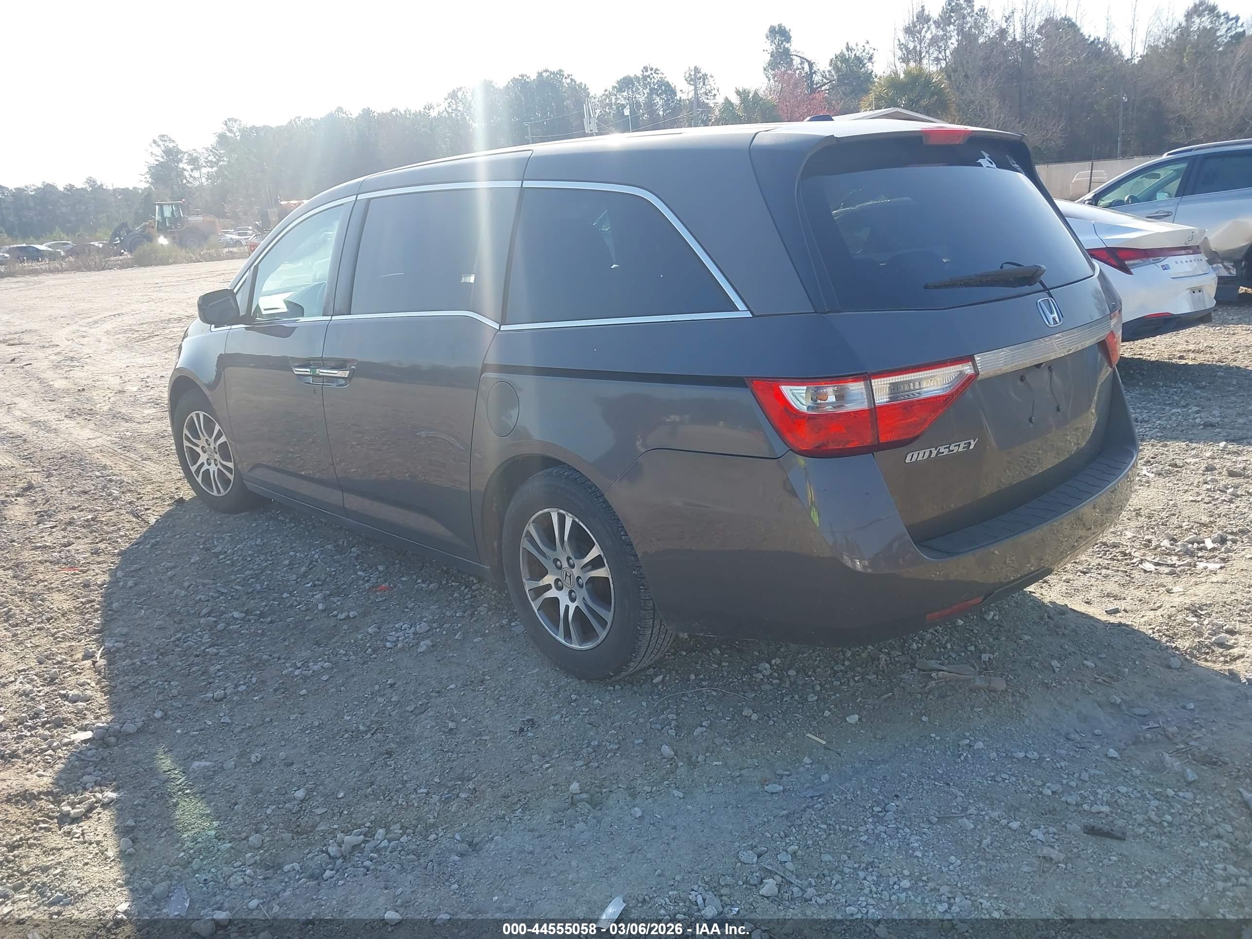 HONDA ODYSSEY image 3