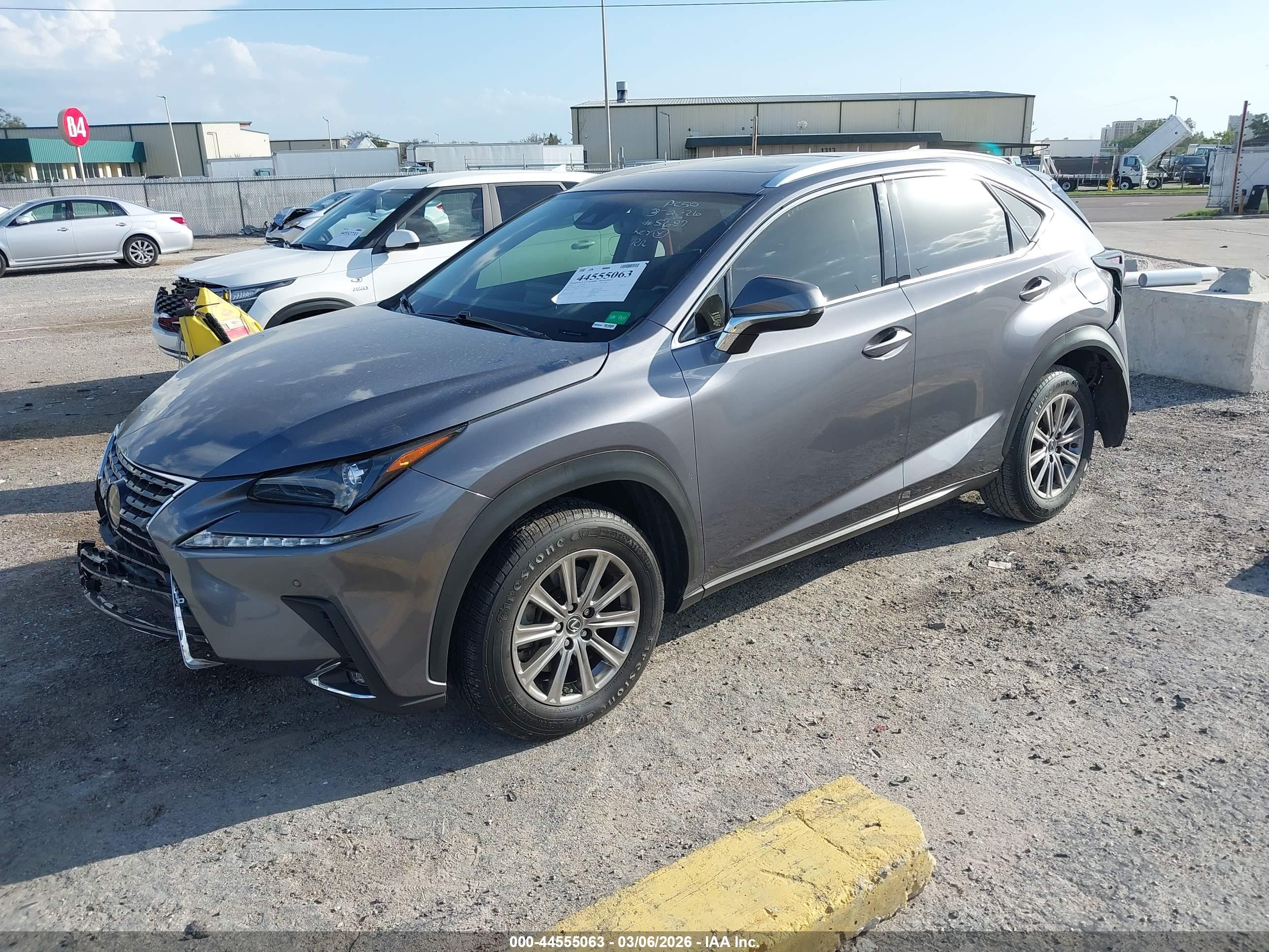LEXUS NX image 2