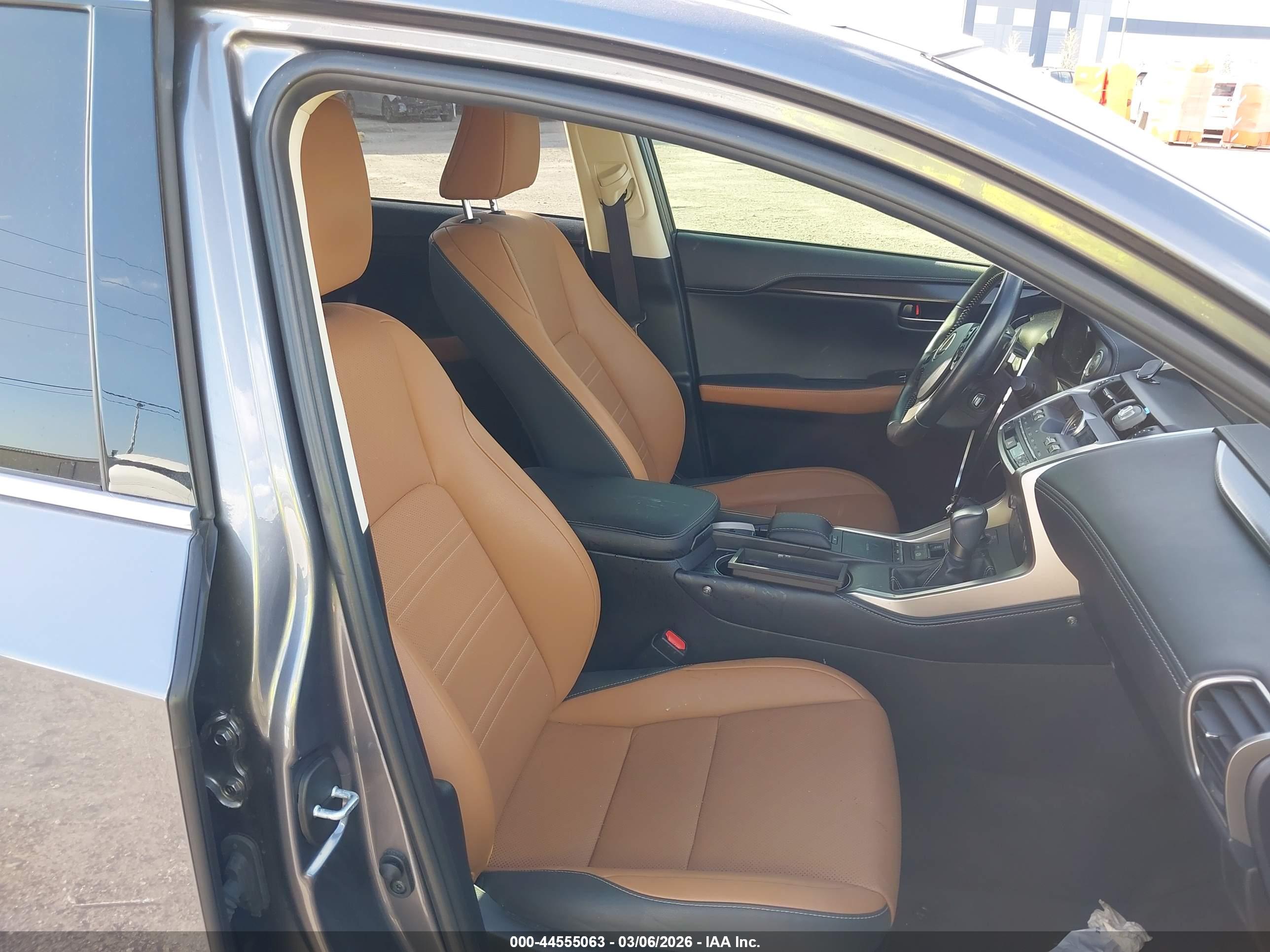 LEXUS NX image 5